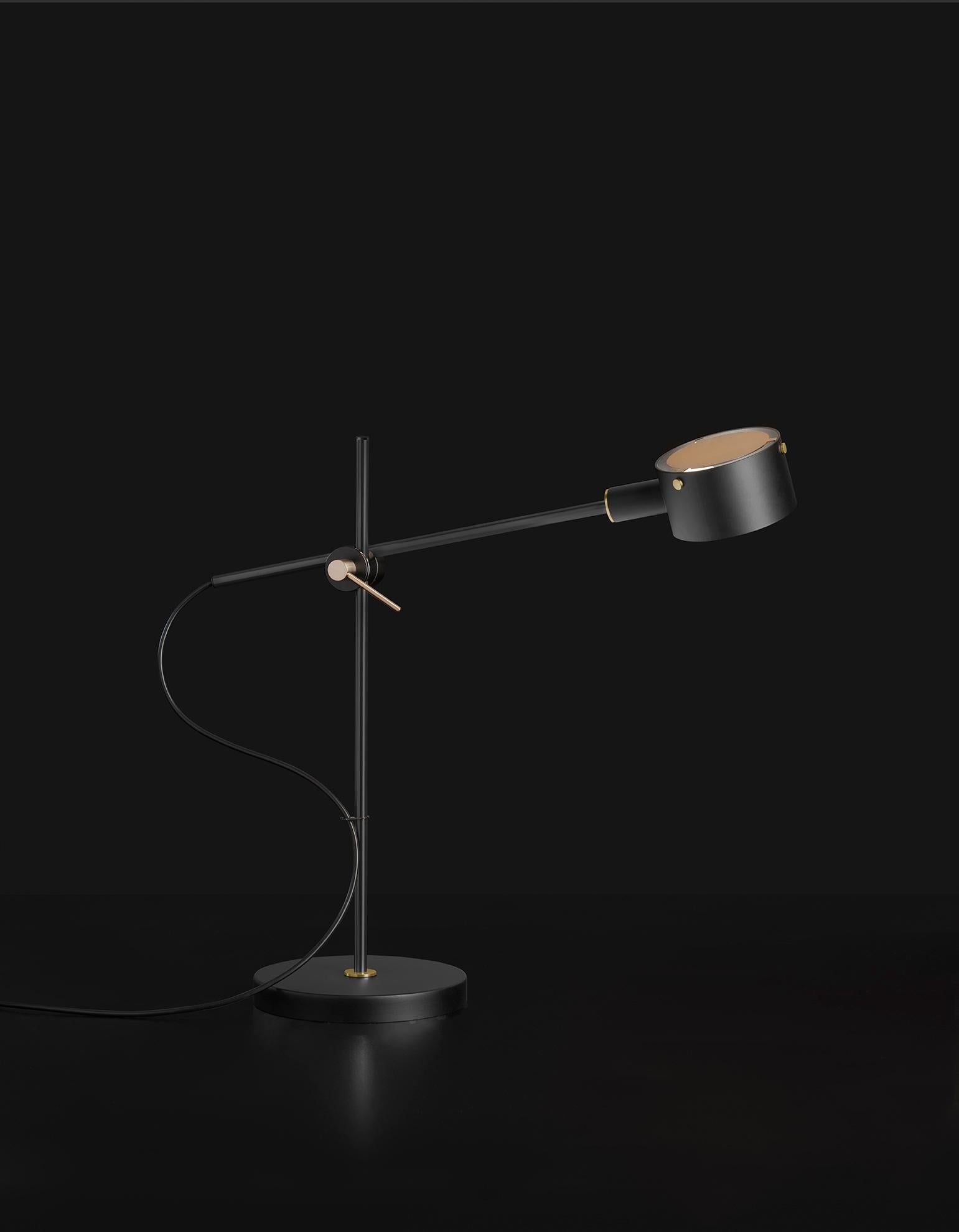 G.O. 252 Table Lamp by Giuseppe Ostuni for Oluce For Sale 2