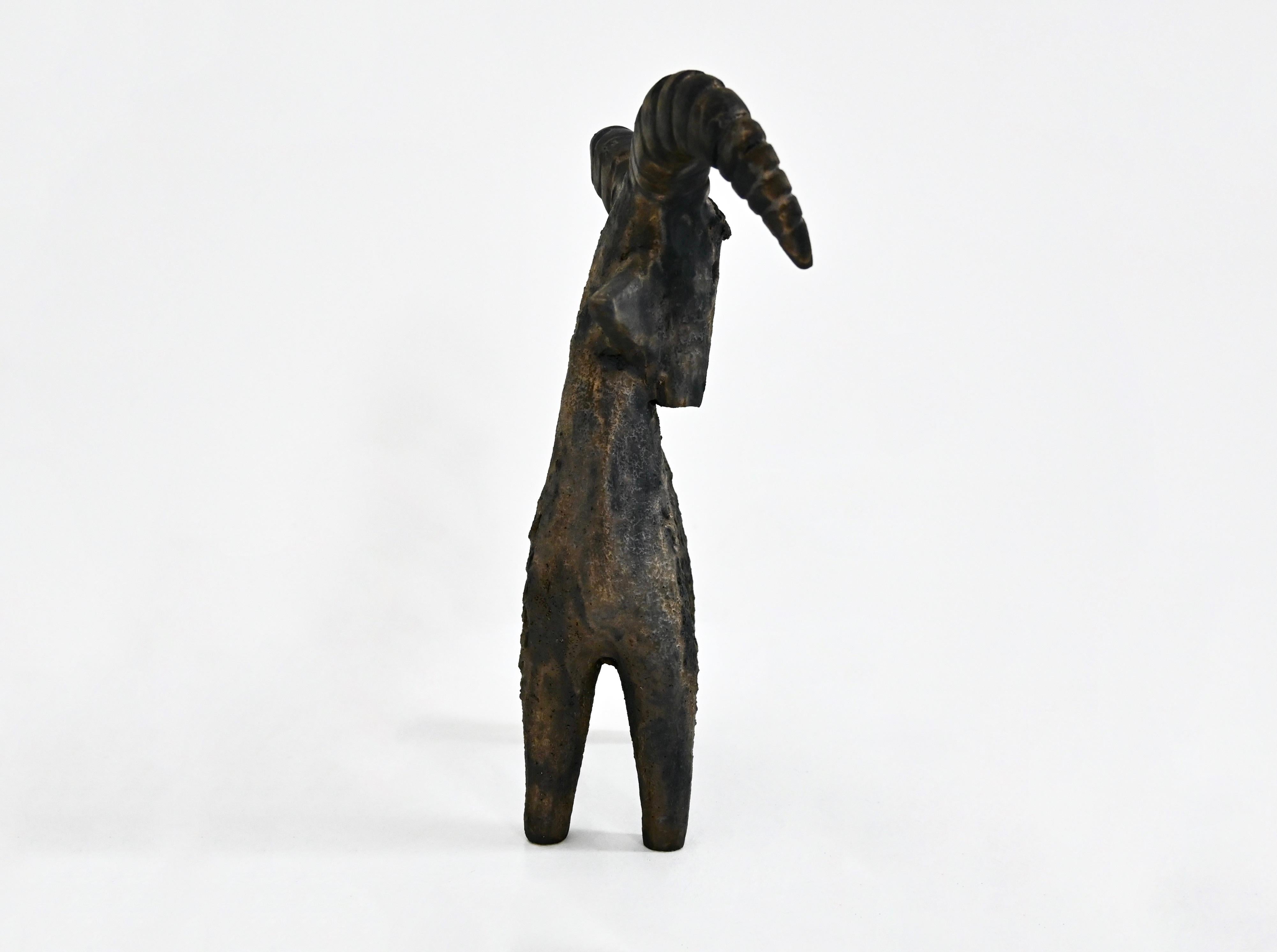Francese Capra in ceramica di Dominique Pouchain in vendita