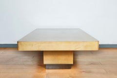 Table basse en peau de chèvre attribuée à Karl Springer