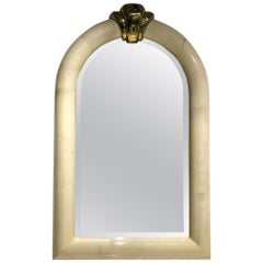 Miroir mural en peau de chèvre et laiton à la manière de Karl Springer
