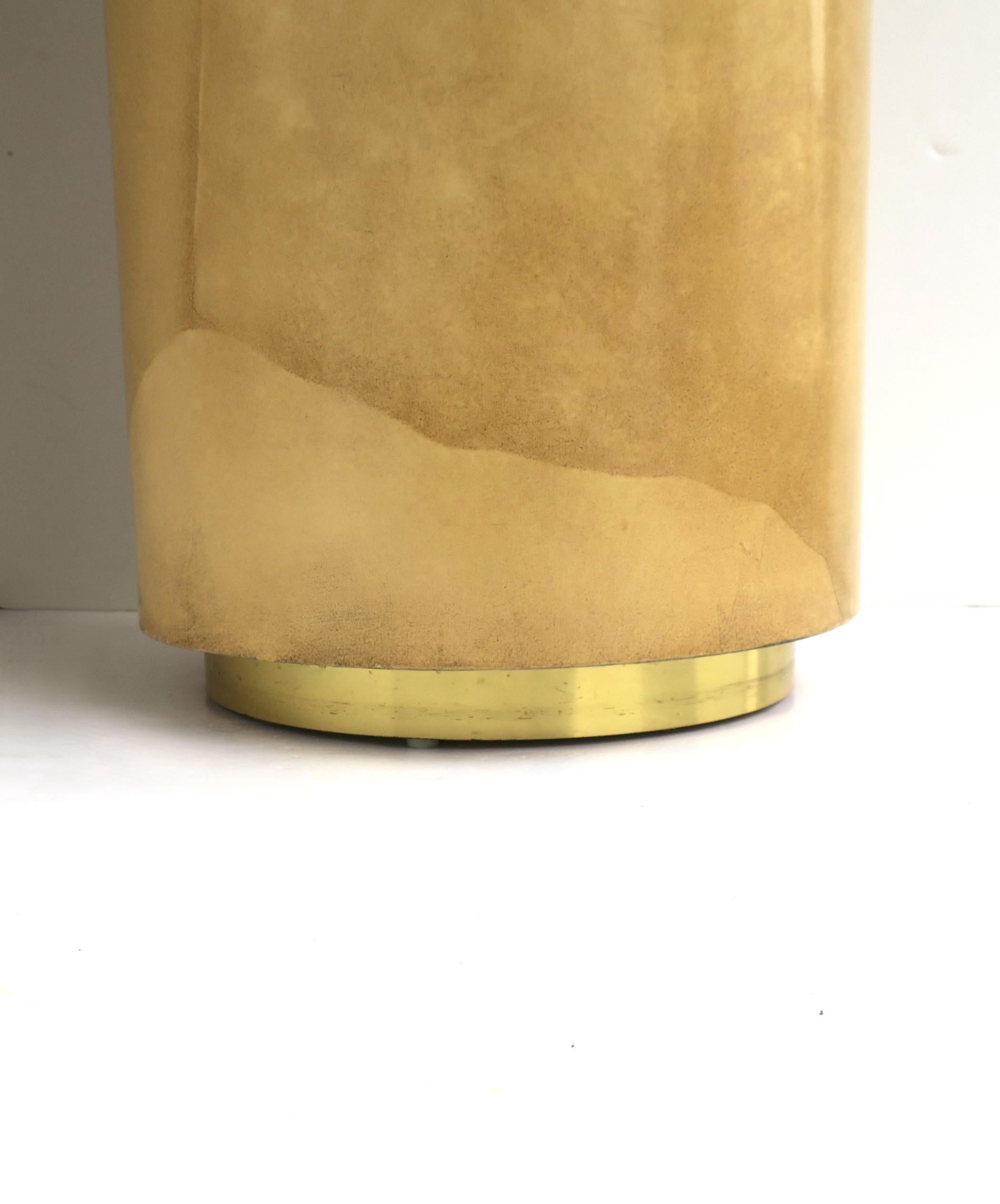 Colonne à piédestal en peau de chèvre Style moderne, circa 1970 en vente 13