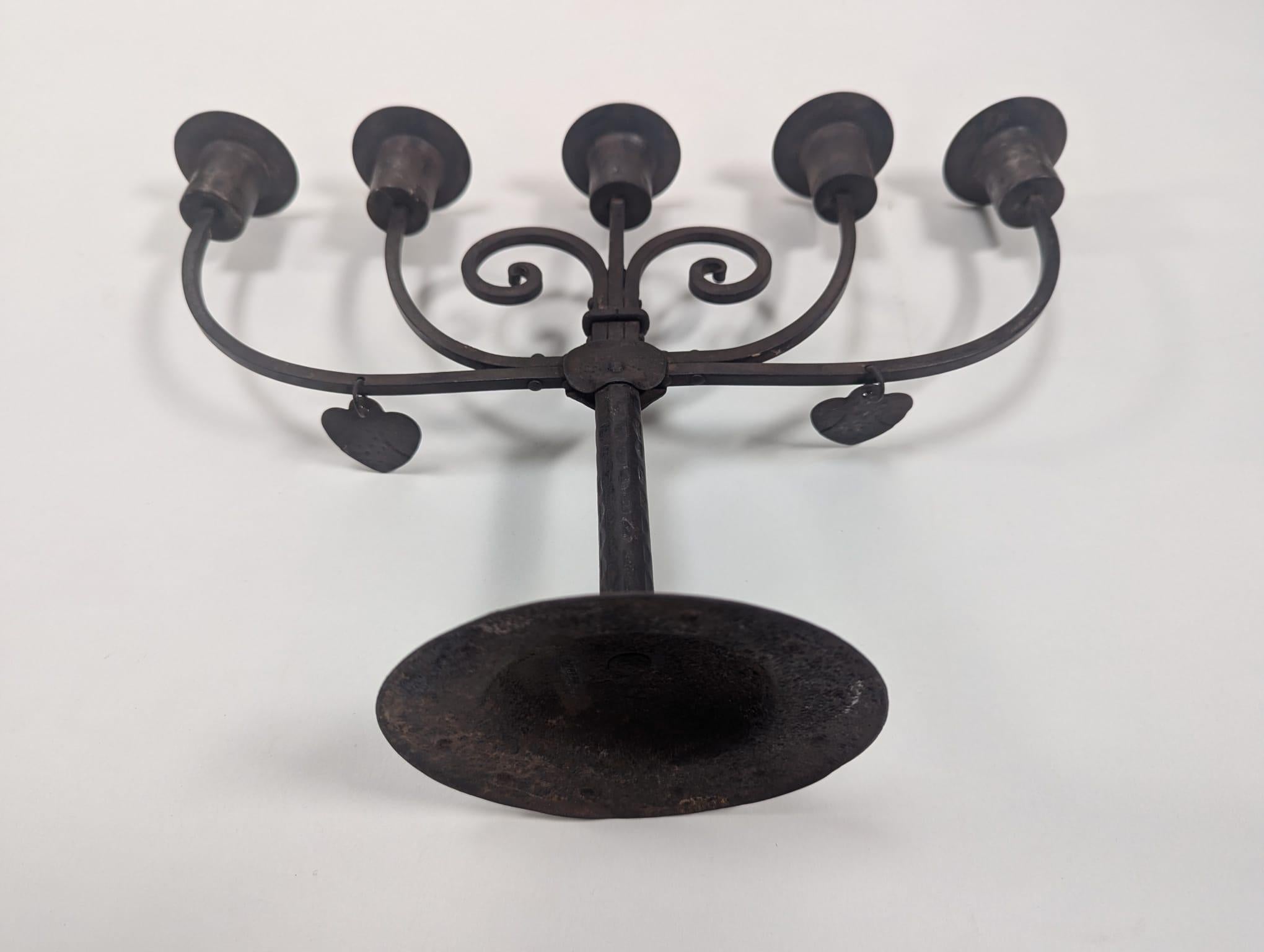 Goberg Germania Hugo Berger. Candelabro in ferro a cinque rami realizzato a mano in stile Arts & Crafts. in vendita 3
