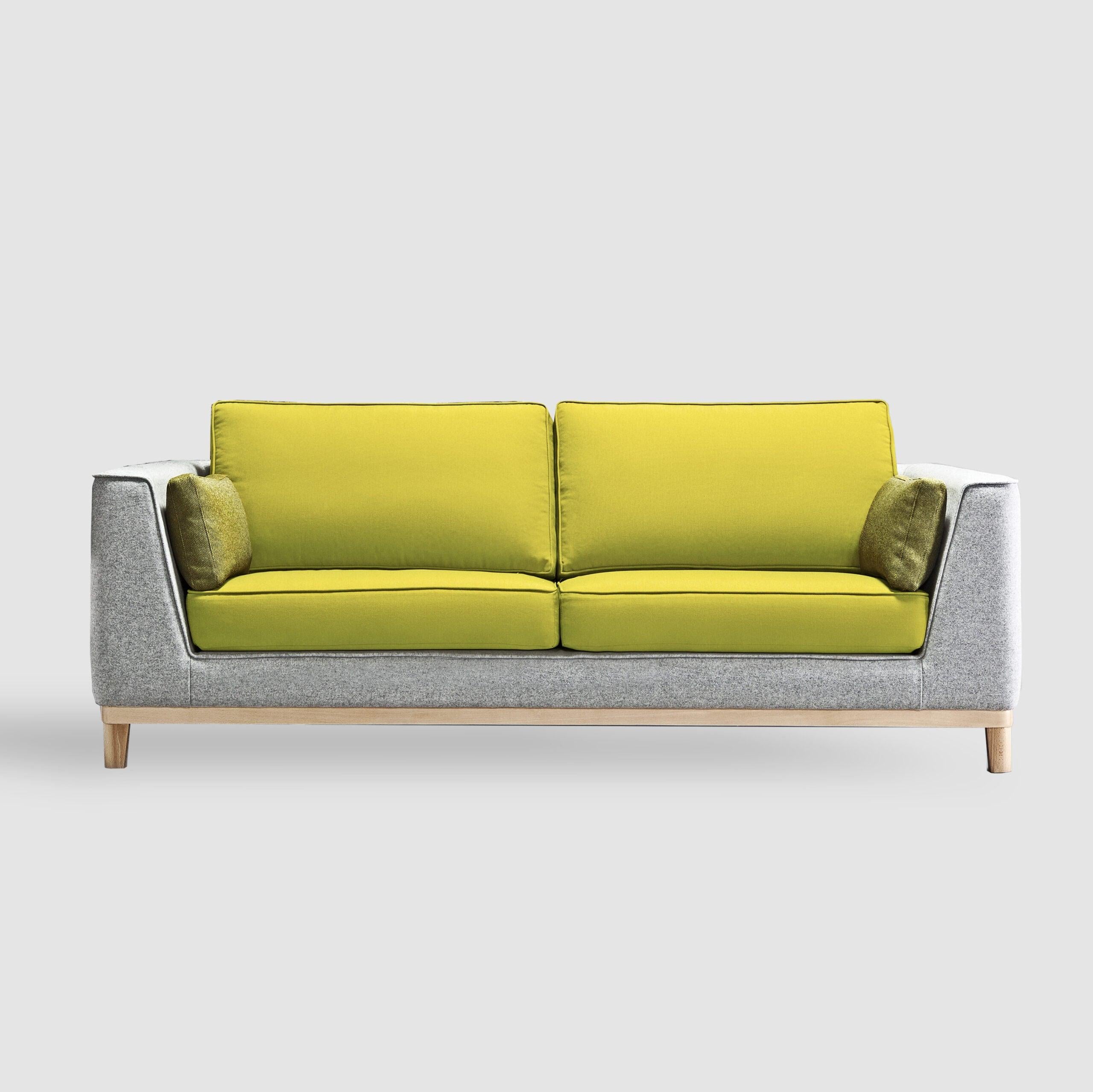 Gobi sofa by Pepe Albargues
Dimensions: W 200 x D 102 x H 85 cm
Materials: Pine wood structure reinforced with plywood and tablex.
Seat CMHR (high resilence and flame retardant) for all our cushion filling systems.
Back stuffed with 50% goose