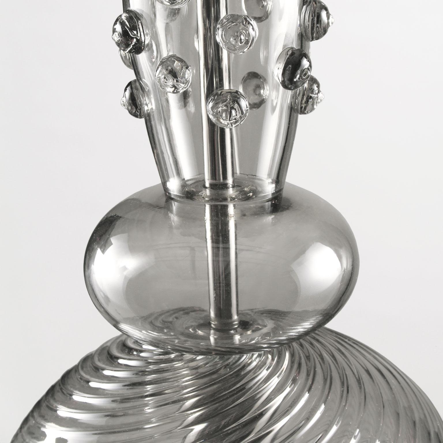 Altro Lampada a sospensione artistica soffiata a mano in vetro di Murano grigio da Multiforme in vendita