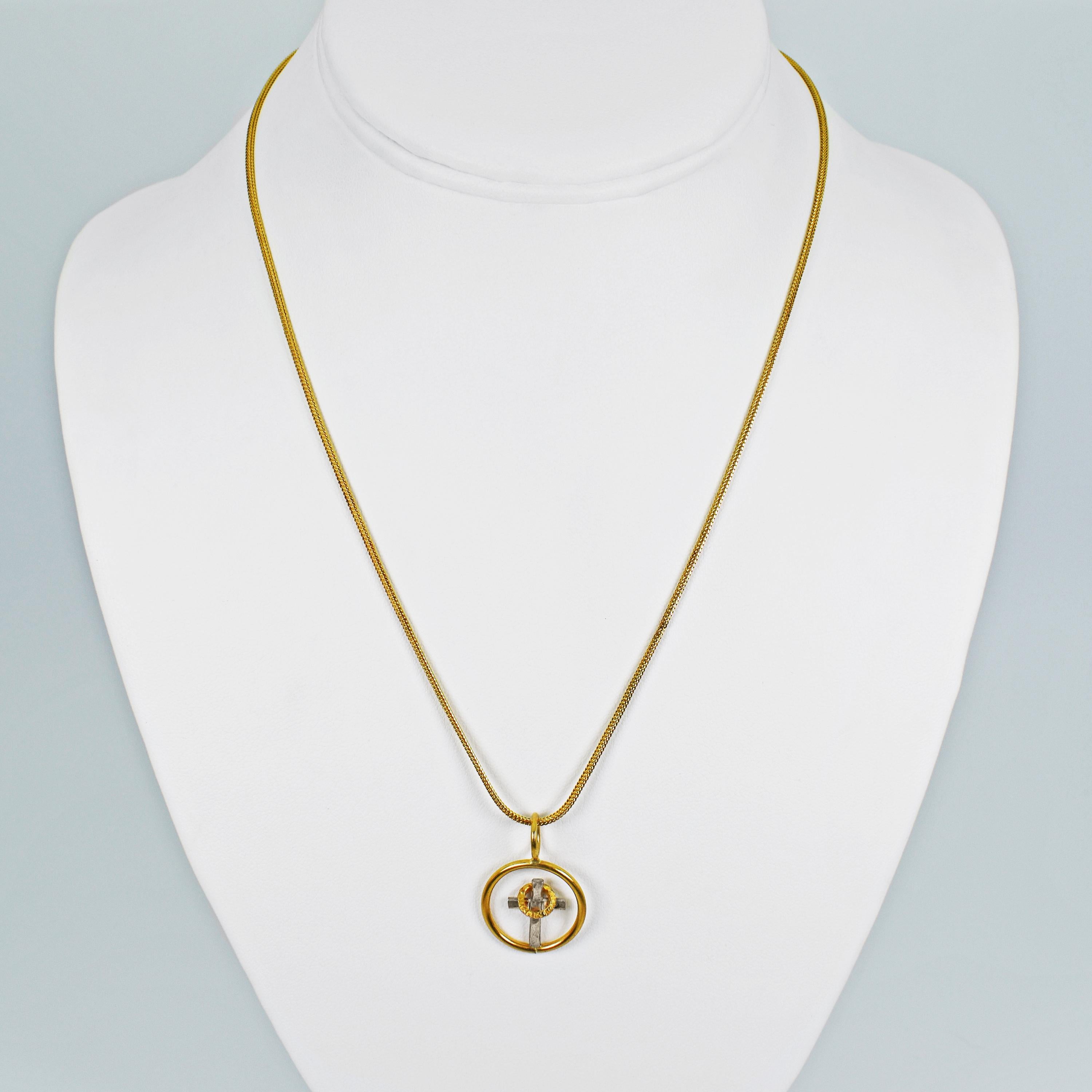 God So Loved the World, Stories in a Circle 22k Gold Two-Tone Pendant Necklace In New Condition For Sale In Naples, FL