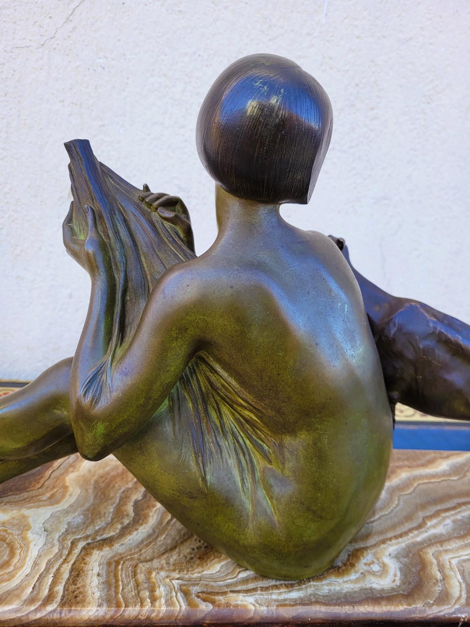 Godard, Woman And Lamb, Art Deco Bronze, 20th Century For Sale 10