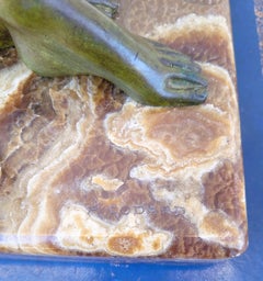 Godard, Donna e agnello, bronzo Art Déco, XX secolo