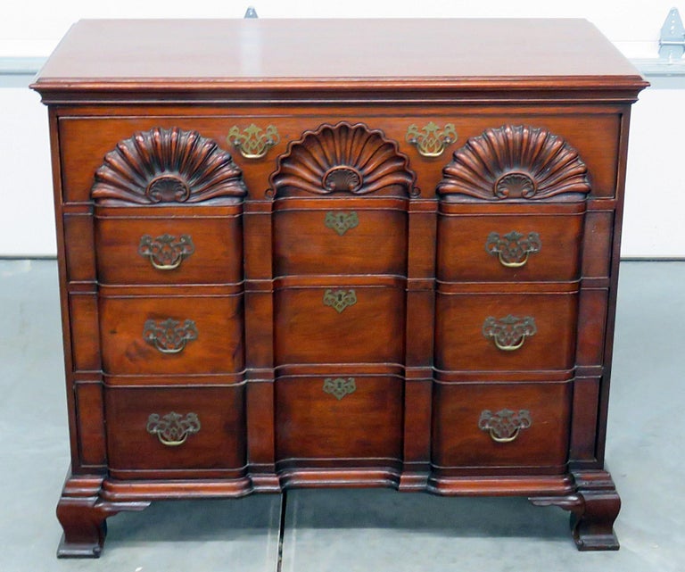Goddard Townsend Style Block Front Bachelors Chest For Sale at 1stDibs