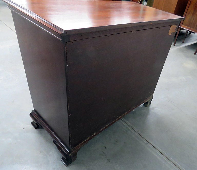 Goddard Townsend Style Block Front Bachelors Chest For Sale at 1stDibs