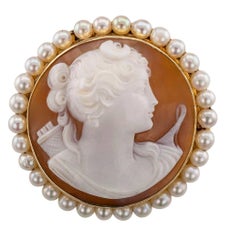 Vintage Goddess Diana 1930s Shell Cameo Brooch Pendant Gold Pearls