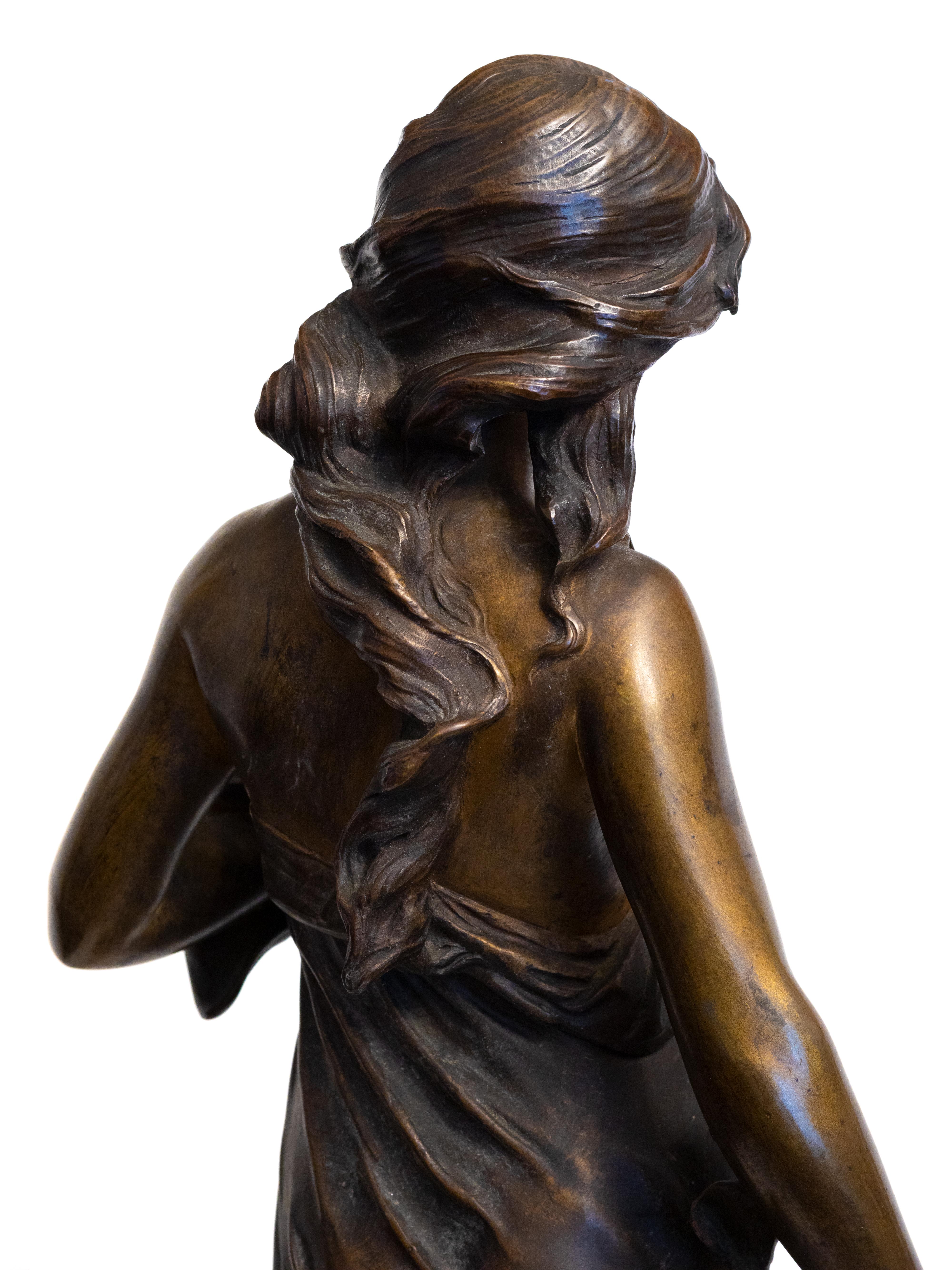 Sculpture en bronze de la déesse Diane par Edouard Drouot, 19ème siècle en vente 8