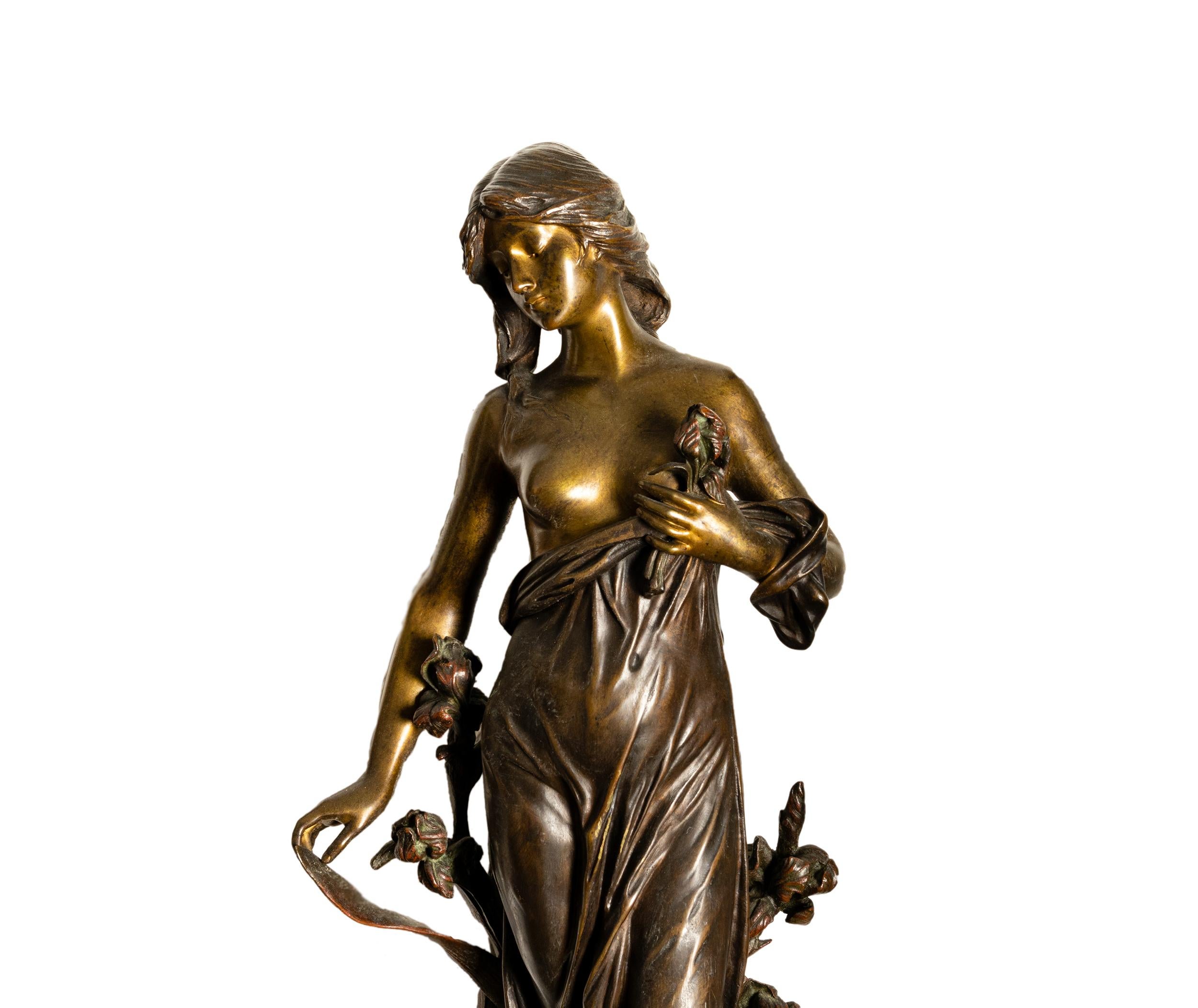 Patiné Sculpture en bronze de la déesse Diane par Edouard Drouot, 19ème siècle en vente