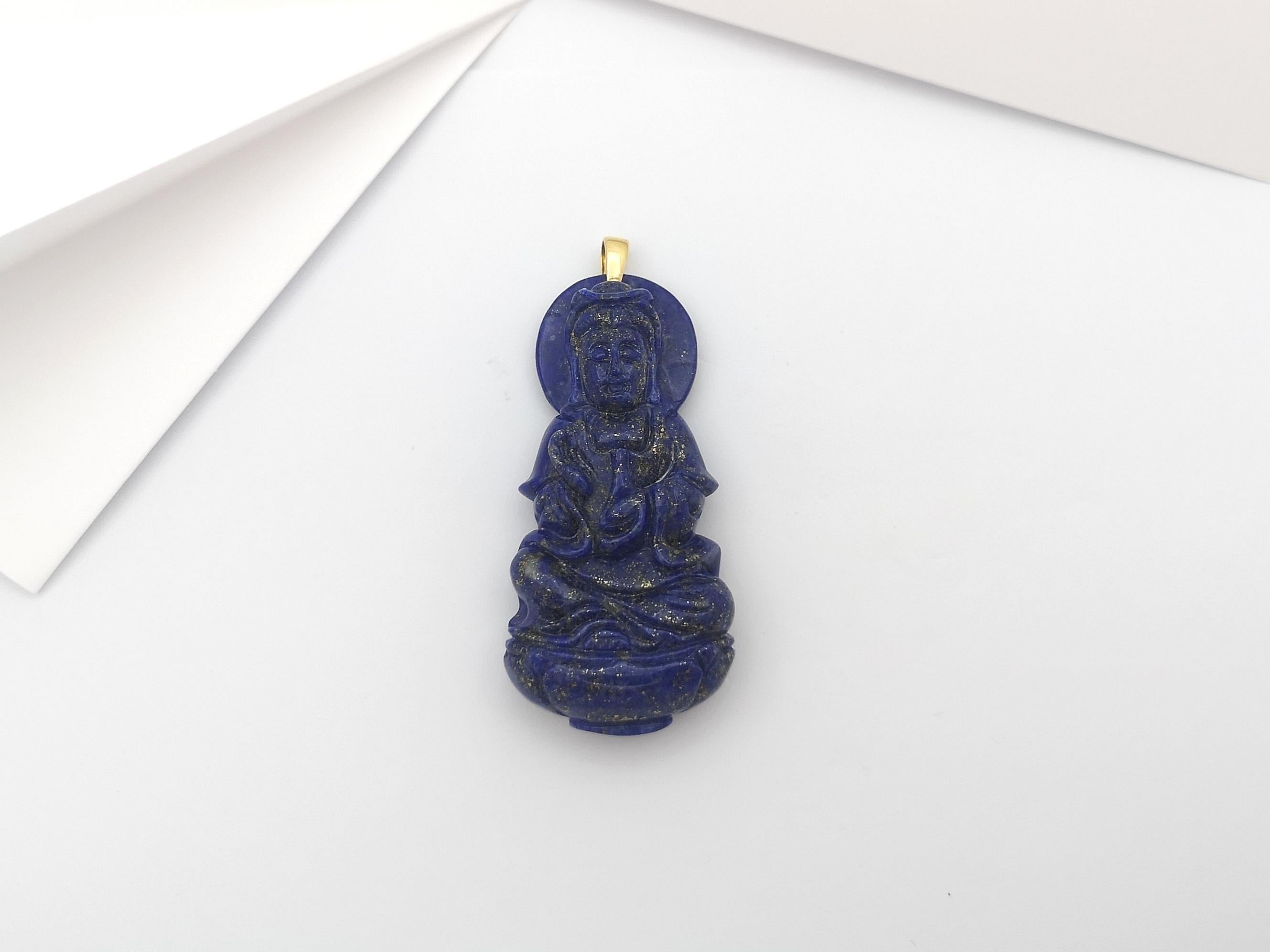 Pendentif en or 18 carats serti d'une déesse de la misère en Lapiz Lazuli sculptée en vente 5