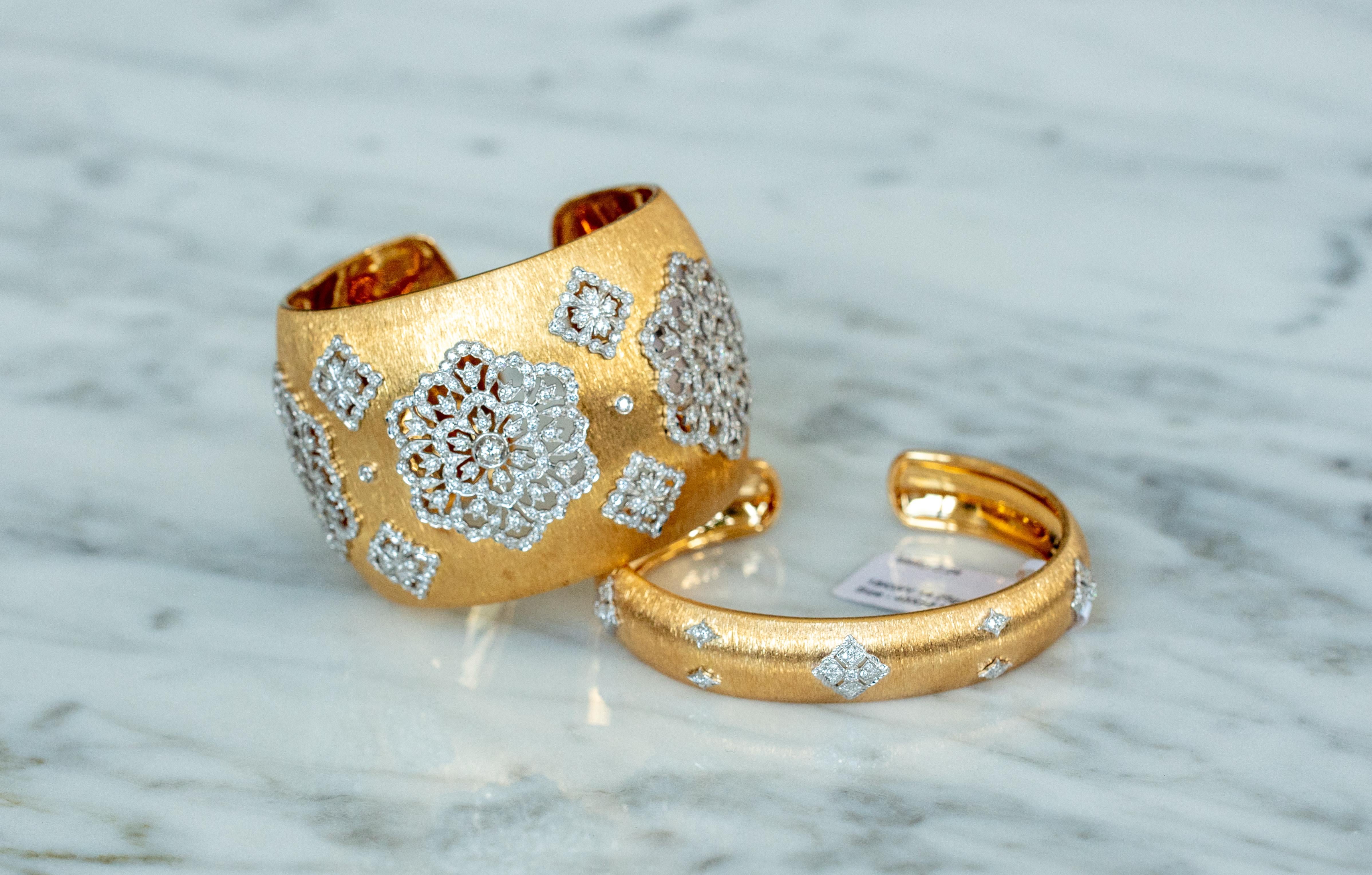 Die Göttin Prime, Manschettenarmband mit Diamanten und Gold in florentinischer Ausführung, nur ein Stück 6