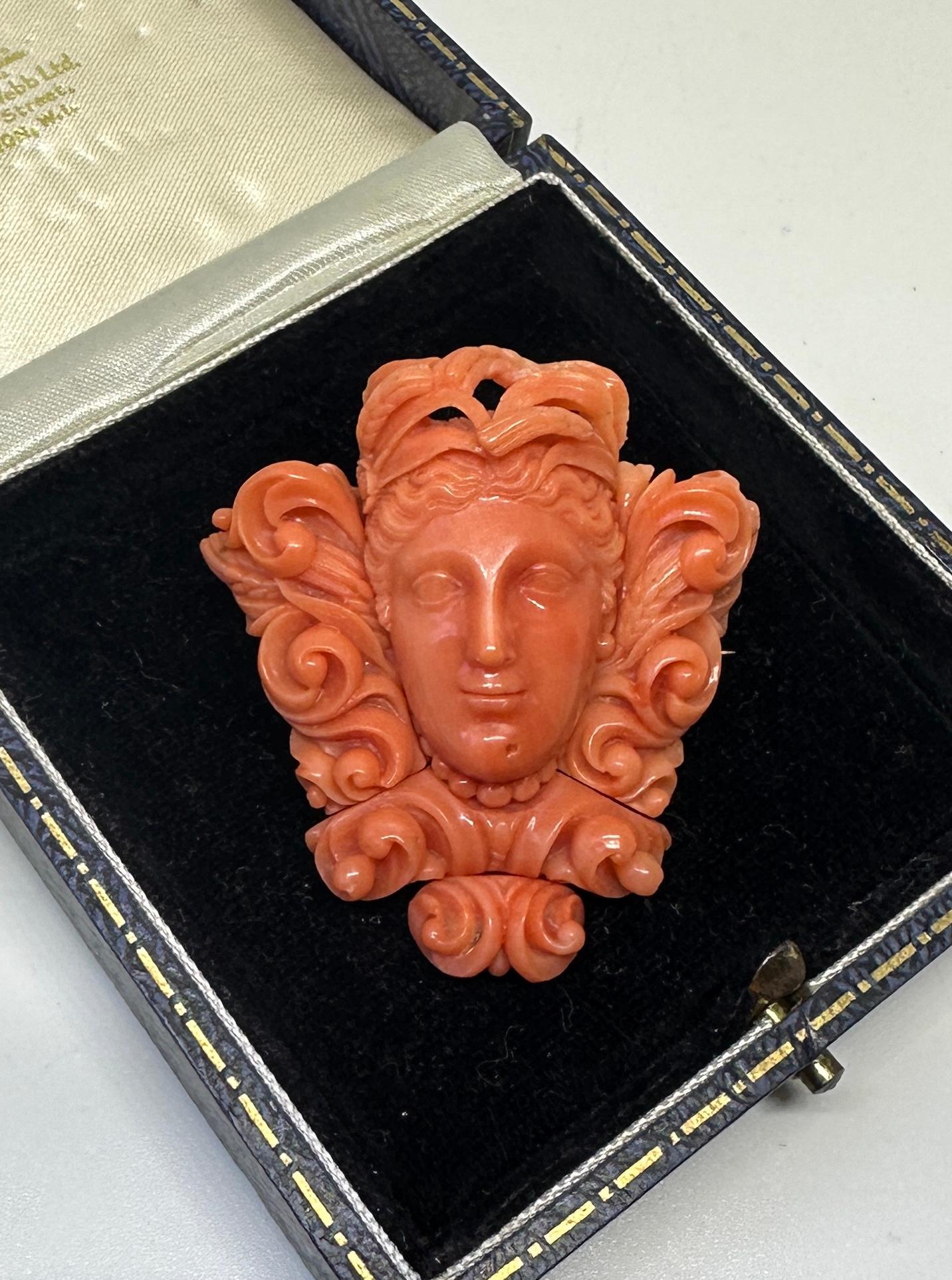Goddess Woman Coral Pendant Necklace Antique Etruscan Victorian Gold Neoclassic For Sale 5