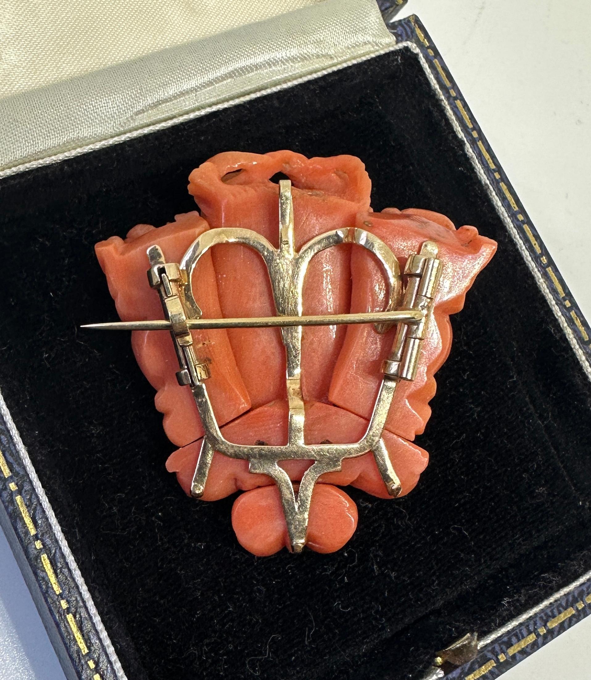 Goddess Woman Coral Pendant Necklace Antique Etruscan Victorian Gold Neoclassic For Sale 7