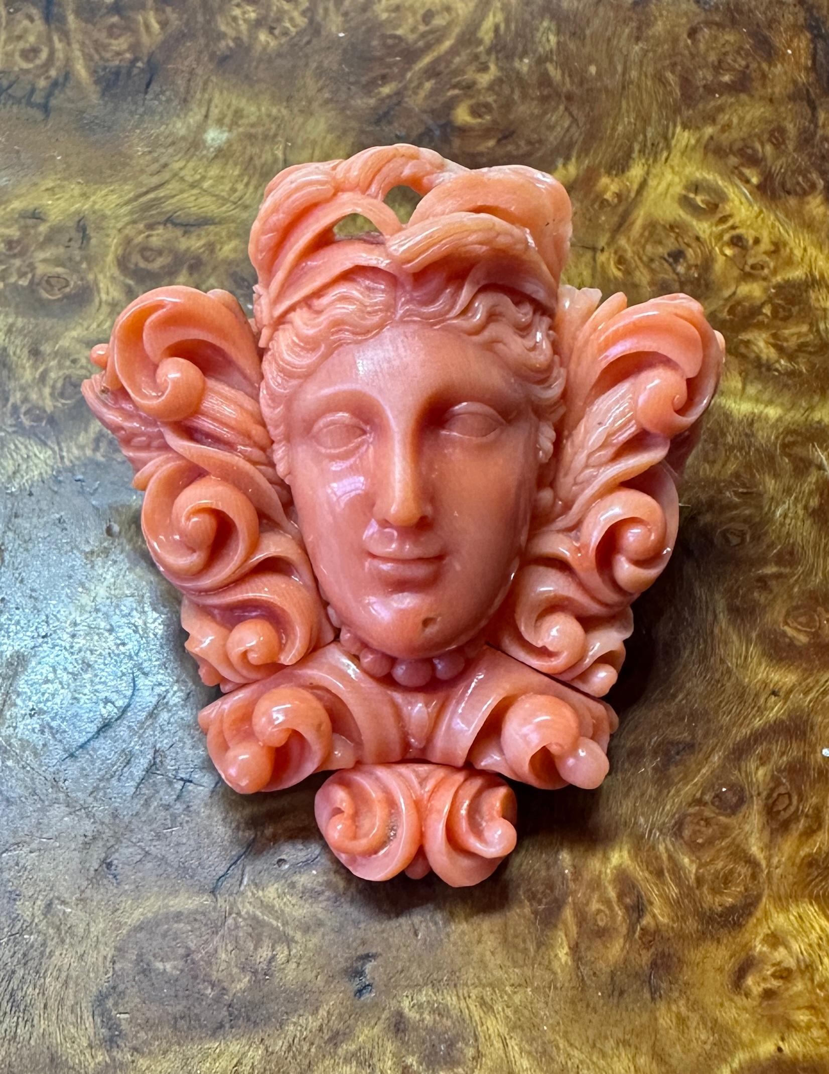 Goddess Woman Coral Pendant Necklace Antique Etruscan Victorian Gold Neoclassic For Sale 2