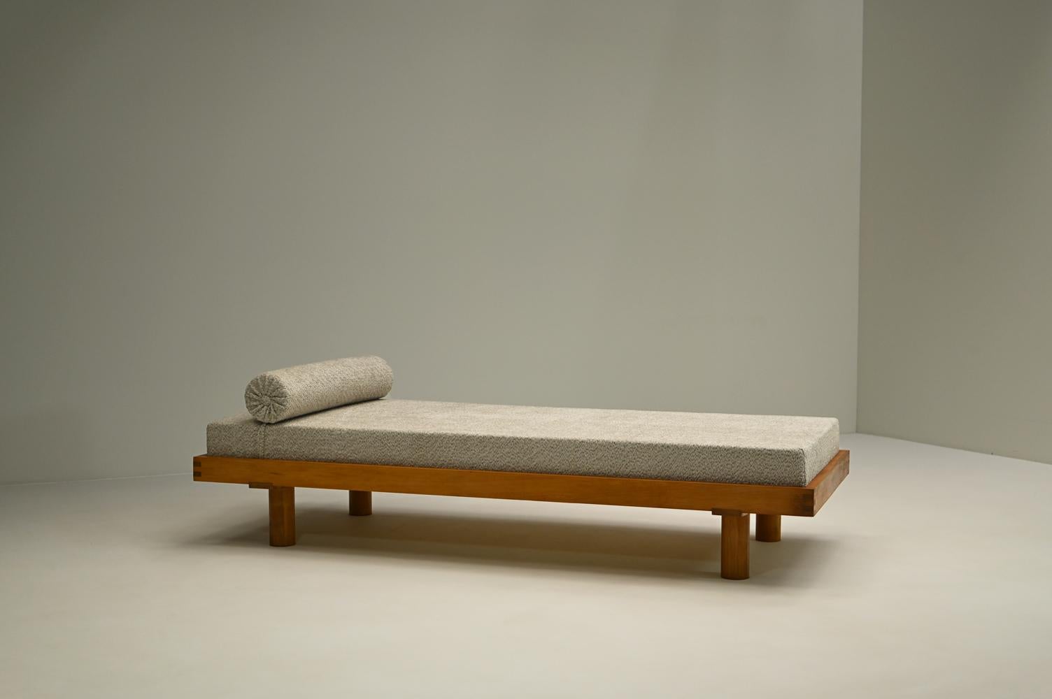 Mid-Century moderno Letto da giorno 