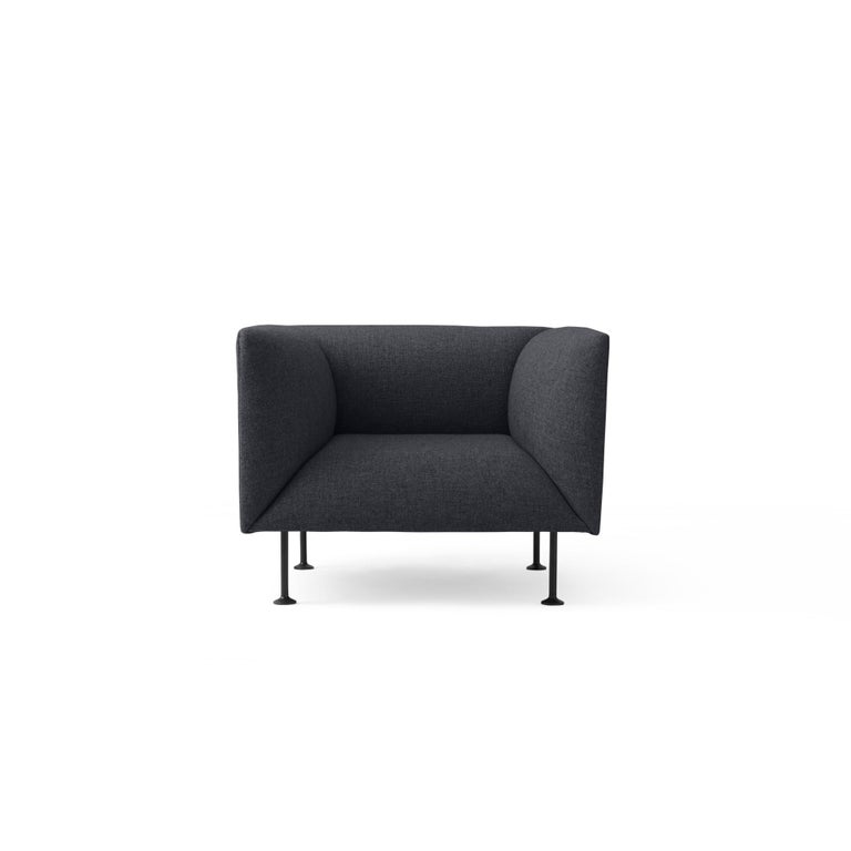 Godot is a comfortable and generous sofa series comprising 2-and 3-seat sofas as well as an armchair. The inner “spaces” of the sofa are designed in sizes allowing for a comfortable seating position without limiting the freedom of movement and the