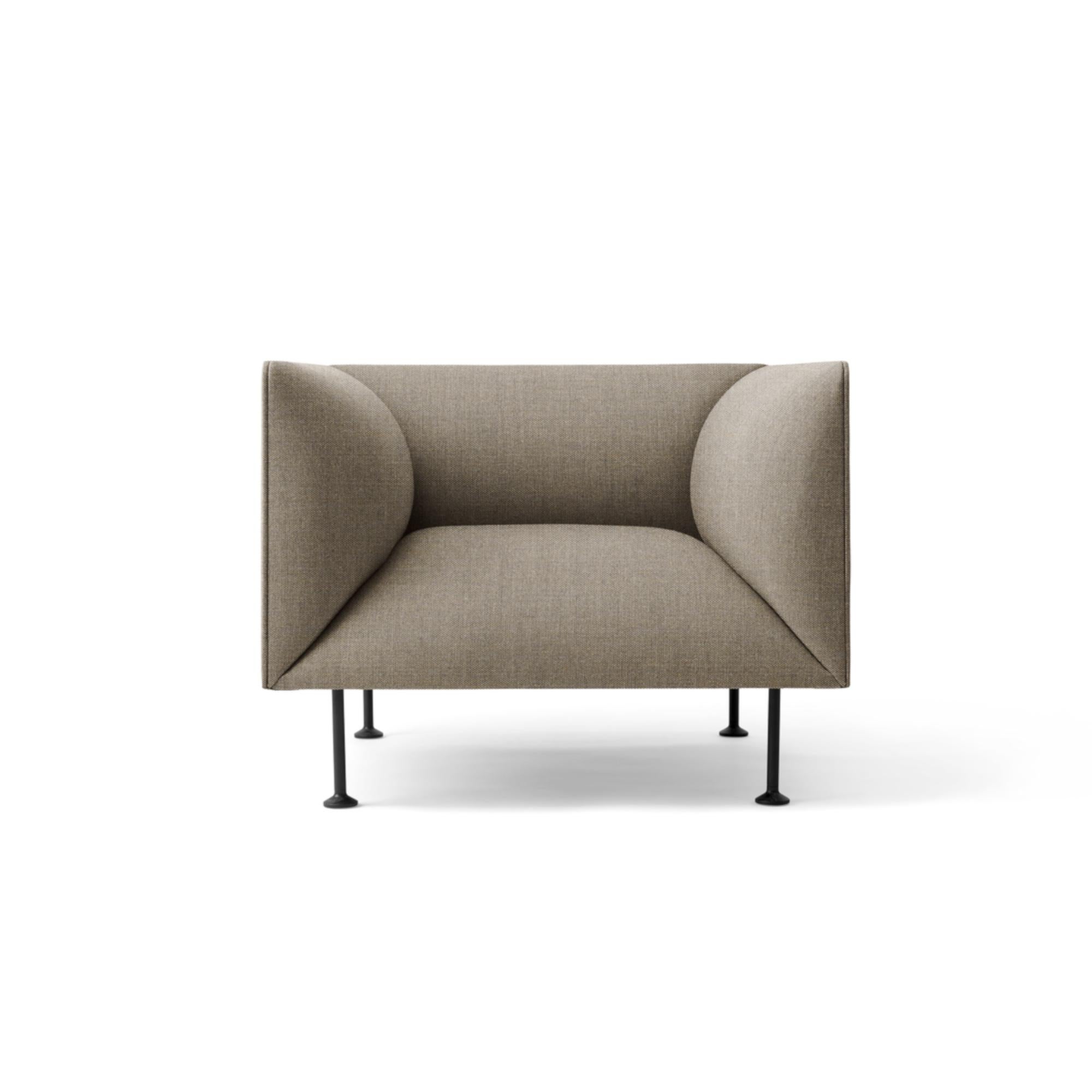 Godot is a comfortable and generous sofa series comprising 2- and 3-seat sofas as well as an armchair. The inner “spaces” of the sofa are designed in sizes allowing for a comfortable seating position without limiting the freedom of movement and the