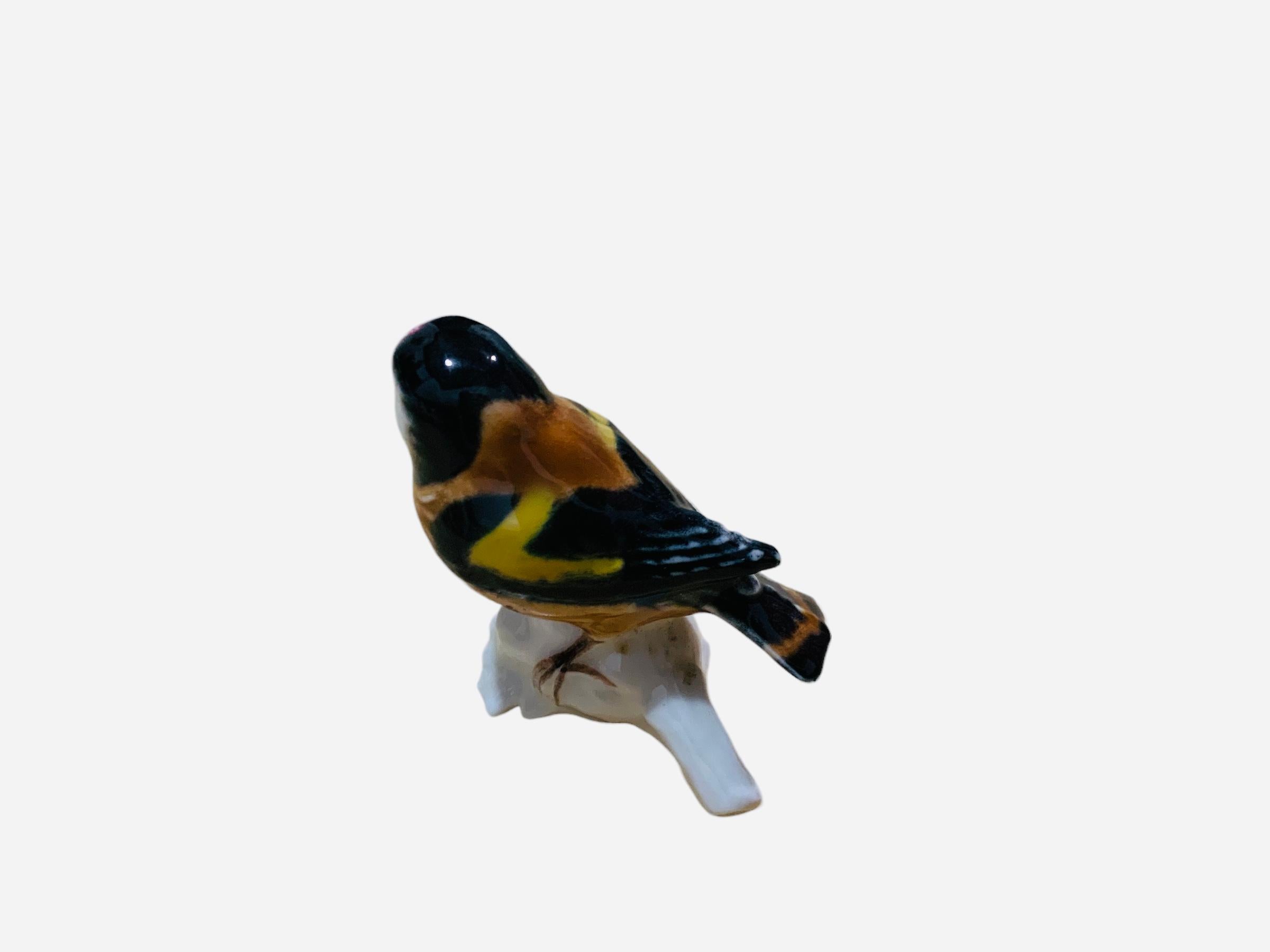 Molded Goebel Porcelain Hand Painted Bird Figurine of a European Goldfinch