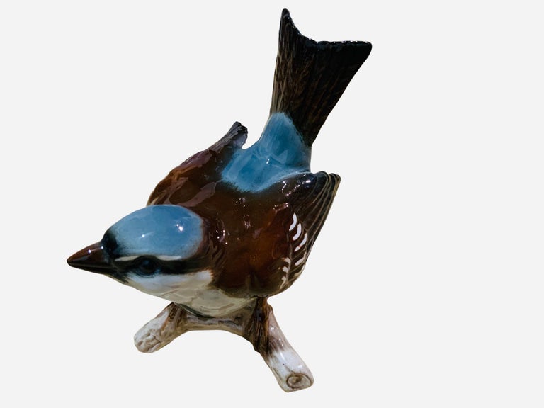 Goebel Porcelain Hand Painted Bird Figurine of a House Sparrow For Sale