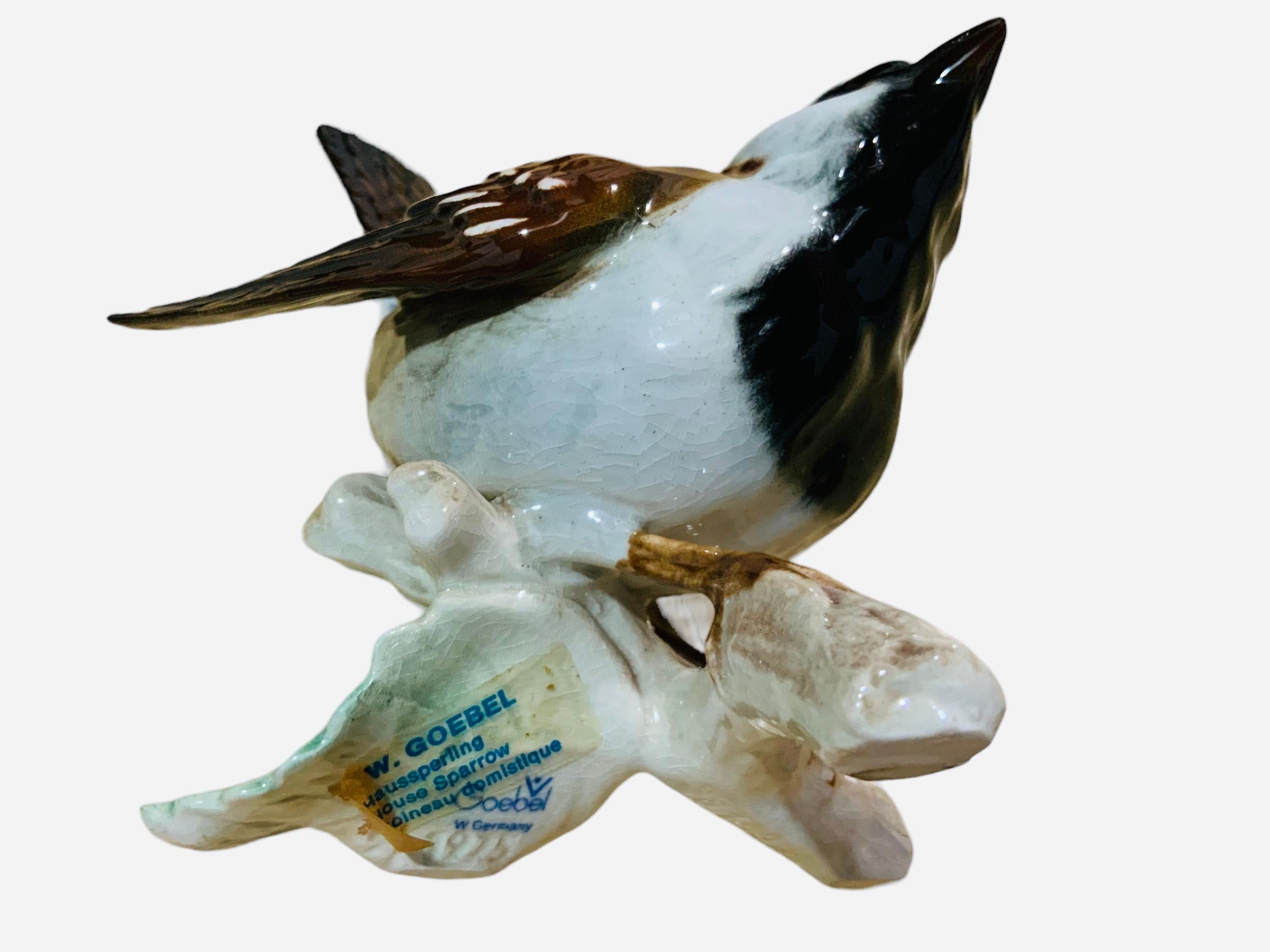 Molded Goebel Porcelain Hand Painted Bird Figurine of a House Sparrow For Sale