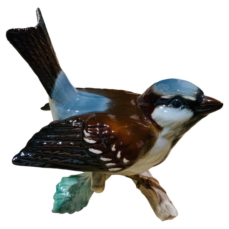 Goebel Porcelain Hand Painted Bird Figurine of a House Sparrow For Sale