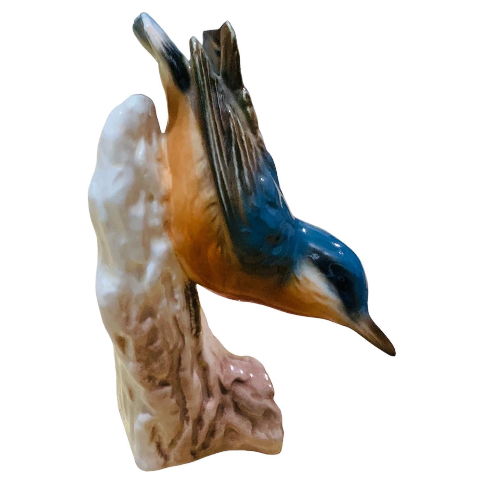 Figurine d'oiseau d'une Nuthatch peinte à la main en porcelaine de Goebel