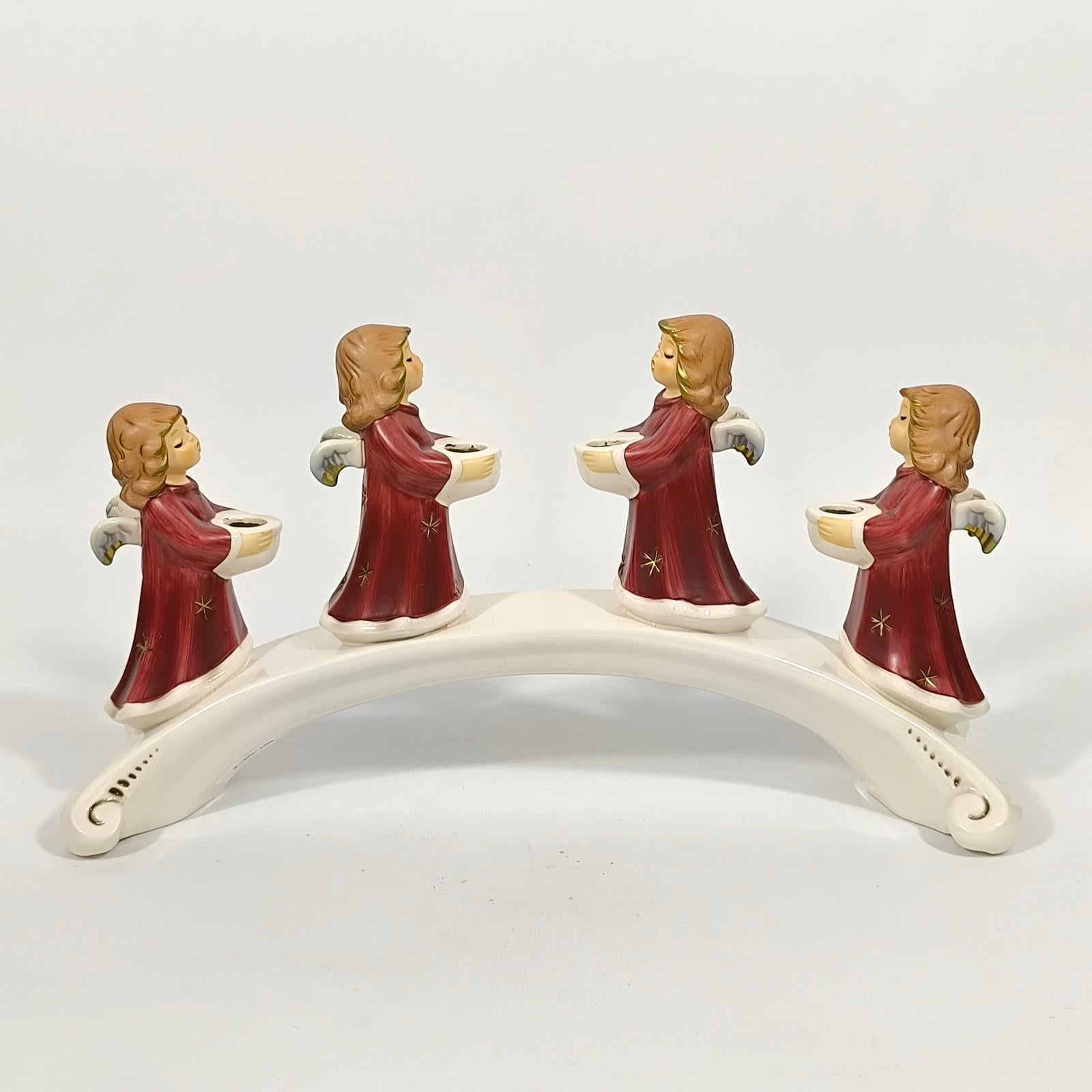 Goebel, Allemagne de l'Ouest, bougeoir adventiste avec anges en porcelaine, daté de 1971 en vente 1
