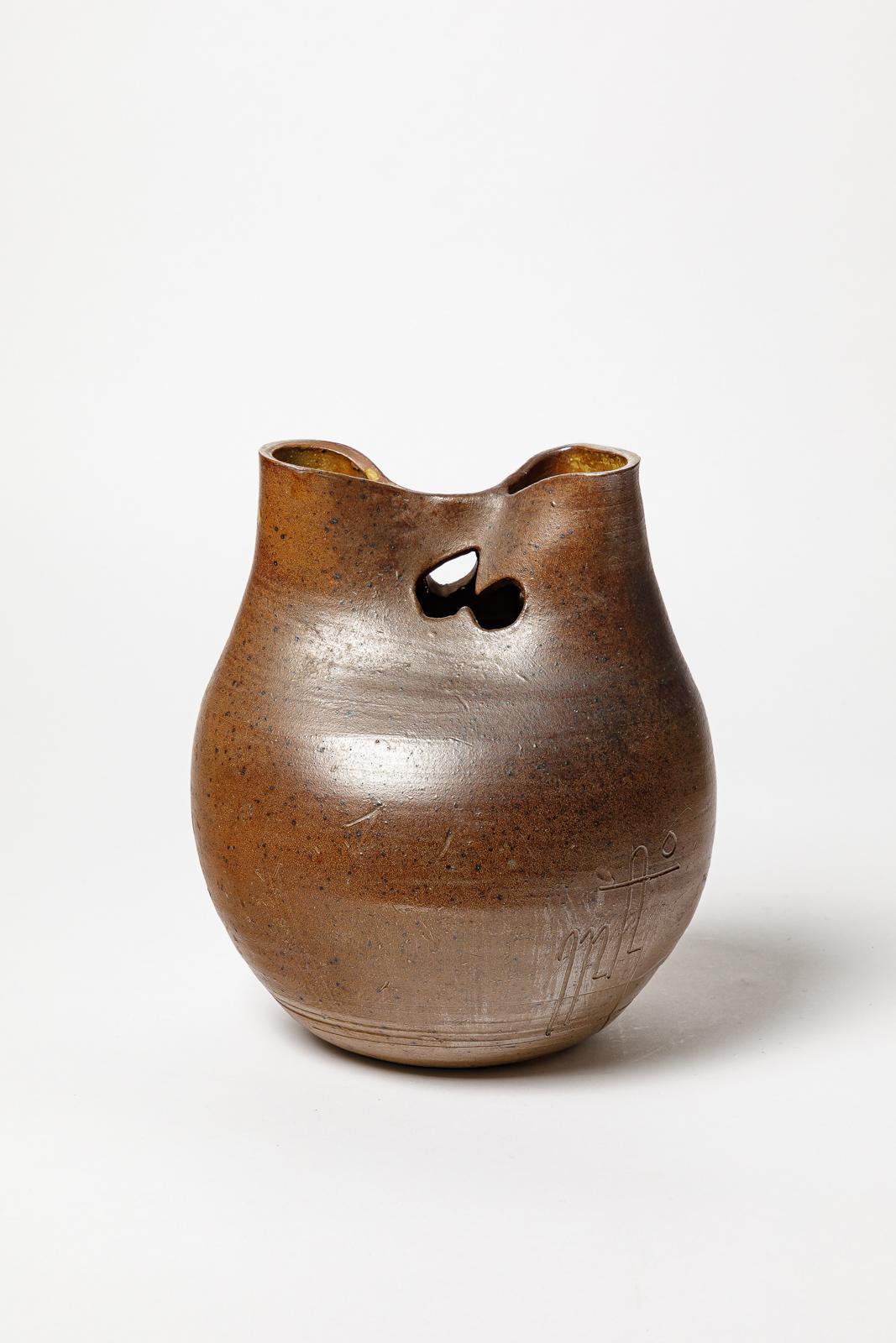 Martin Goerges Martin Vaso astratto in ceramica marrone di design del XX secolo  25 cm In condizioni ottime in vendita a Neuilly-en- sancerre, FR