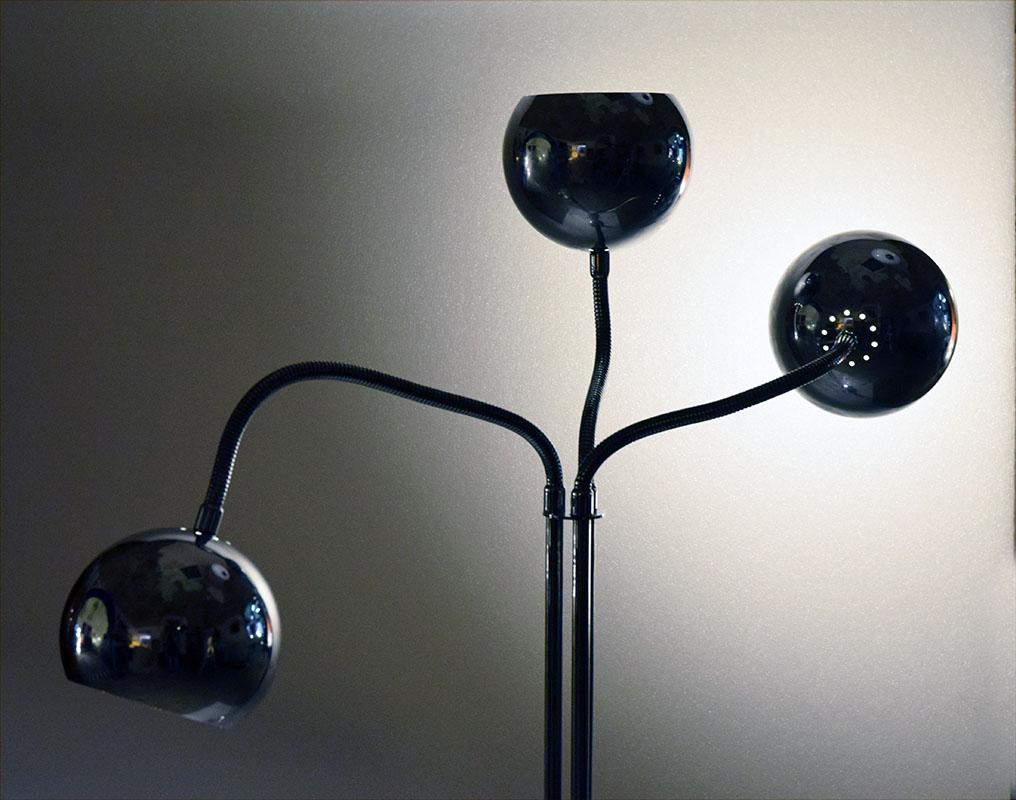 Goffredo Reggiani 1970's Floor Lamp with 3 Lights For Sale 2