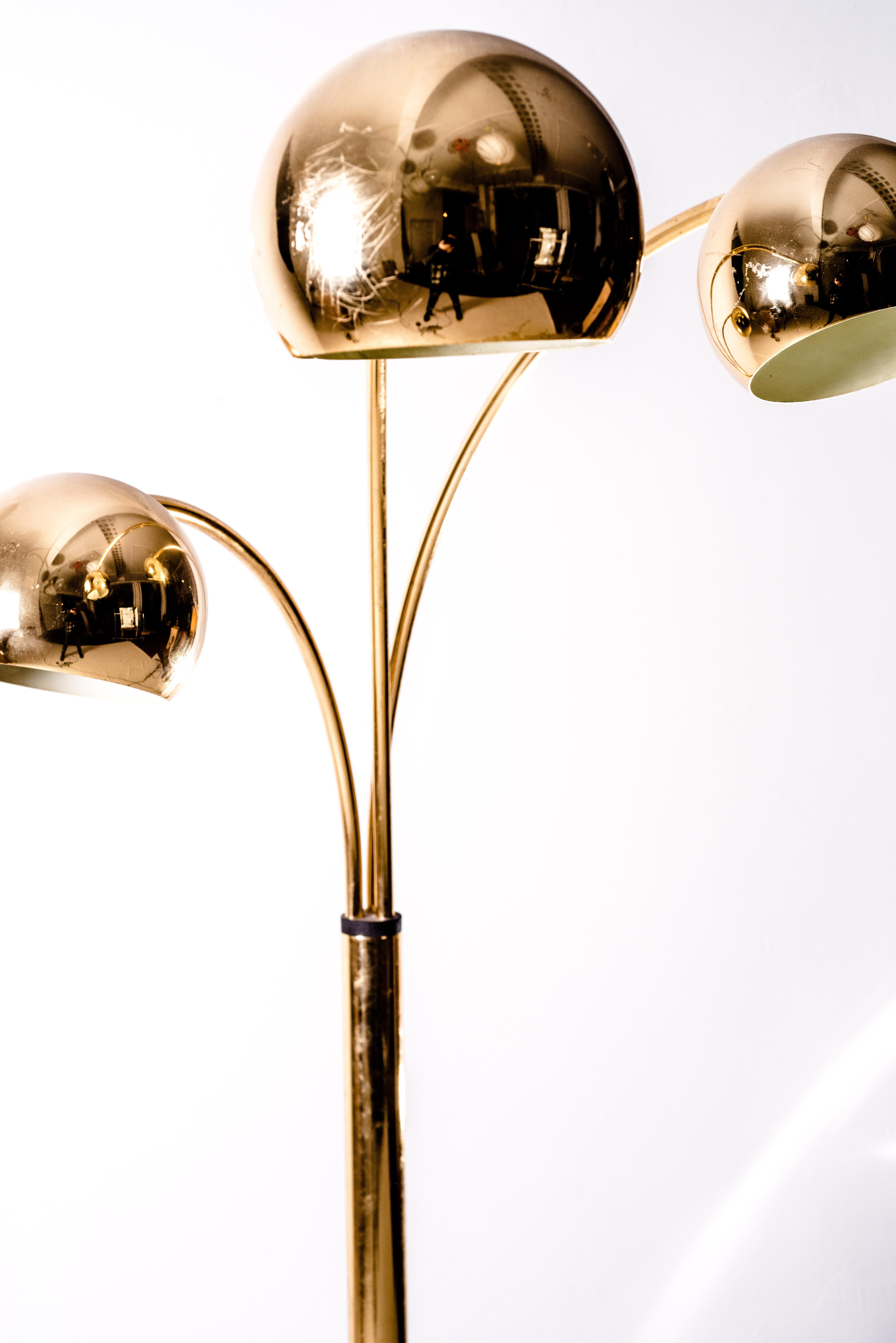 Italian Goffredo Reggiani Brass Globe Floor Lamp, Italy, circa 1970
