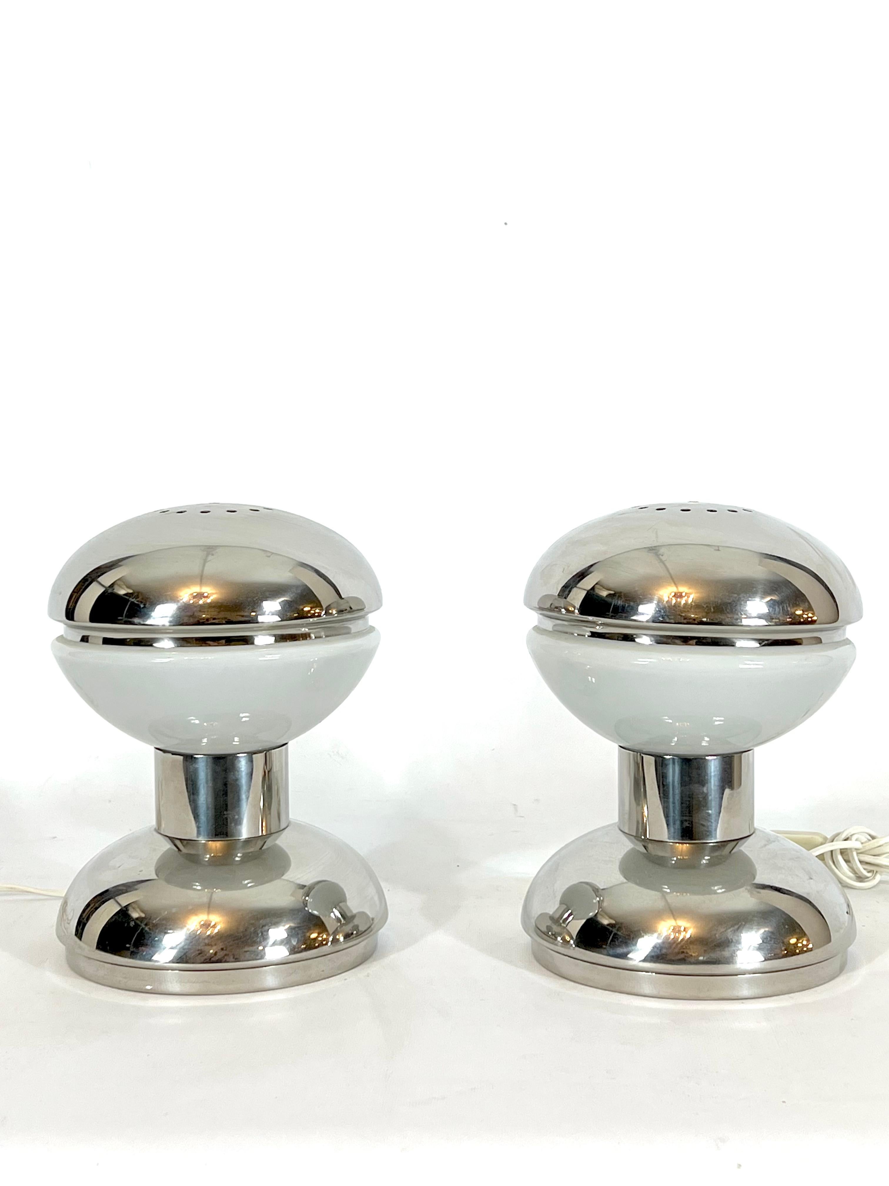 Mid-Century Modern Goffredo Reggiani, Chrome and Milk Glass Table Lamps from 70s For Sale