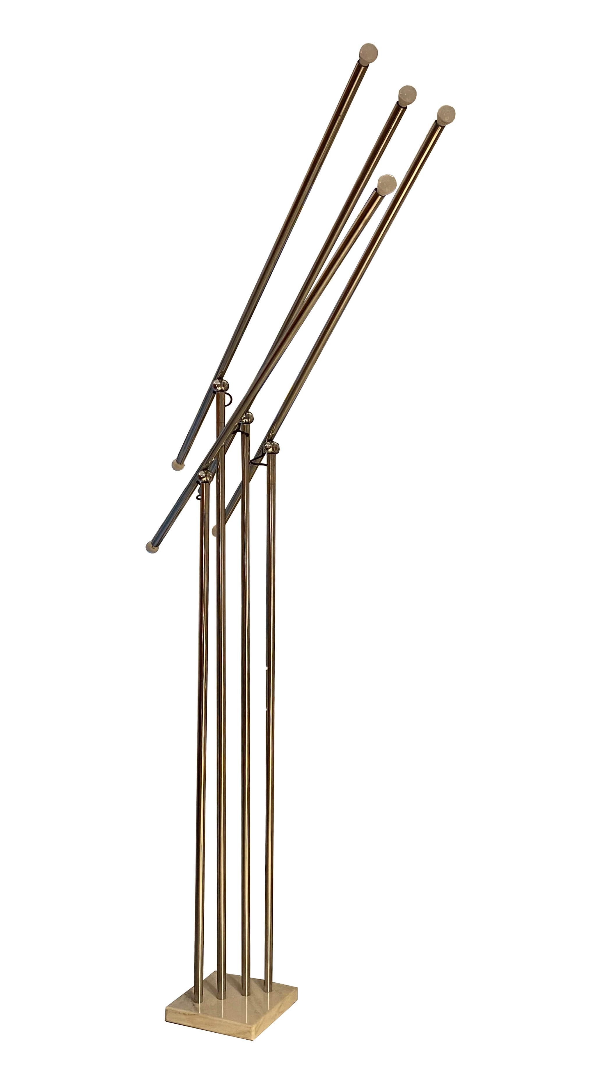 Sergio Moscheni, Important floor lamp, Selenova production, 1972.
Consisting of tubular elements of various heights adjustable in every direction, chrome-plated frame, square-section base in white marble.
Notes
Reference bibliography: 'Mettiamo su