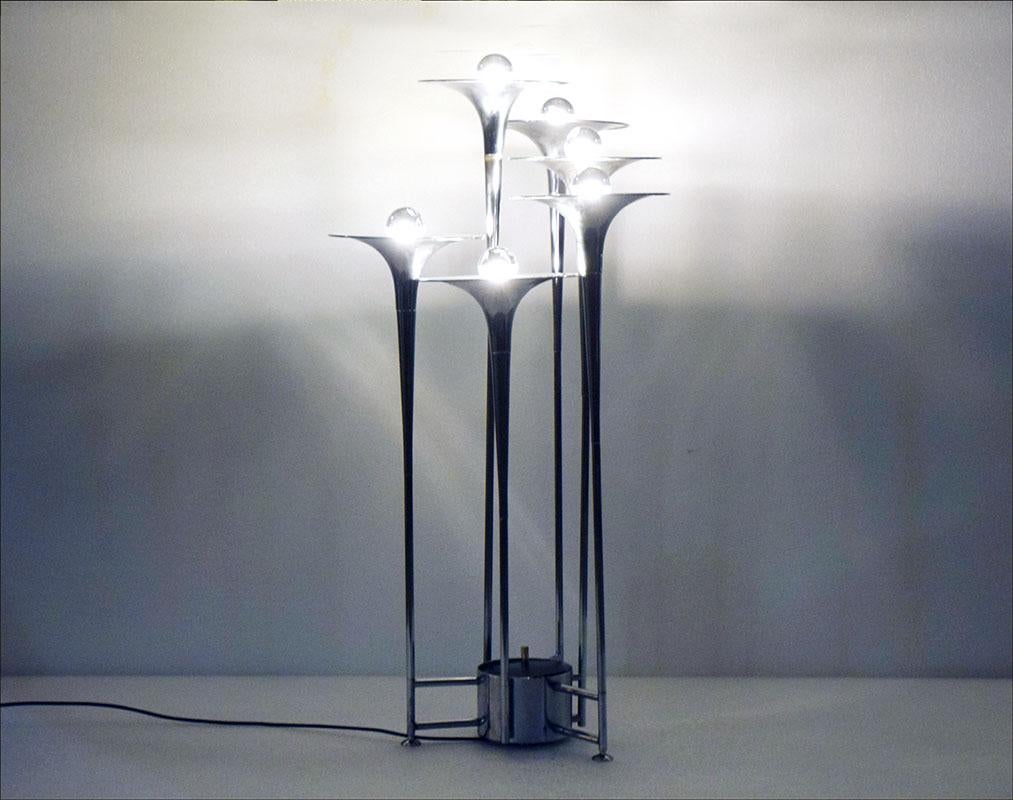 Late 20th Century Goffredo Reggiani chromed brass floor lamp trumpets, 1970s