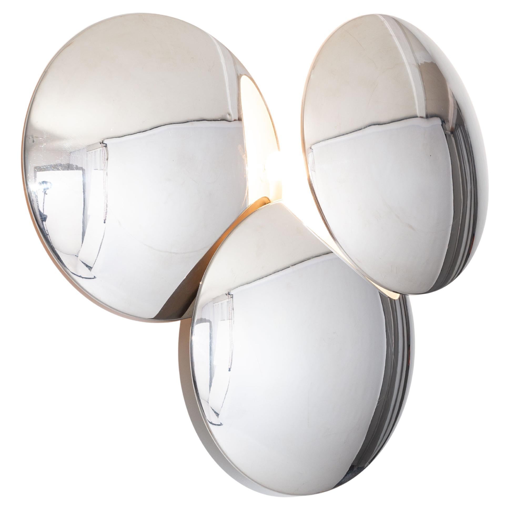 Goffredo Reggiani convex disc wall lamp Studio Reggiani Italy 1970