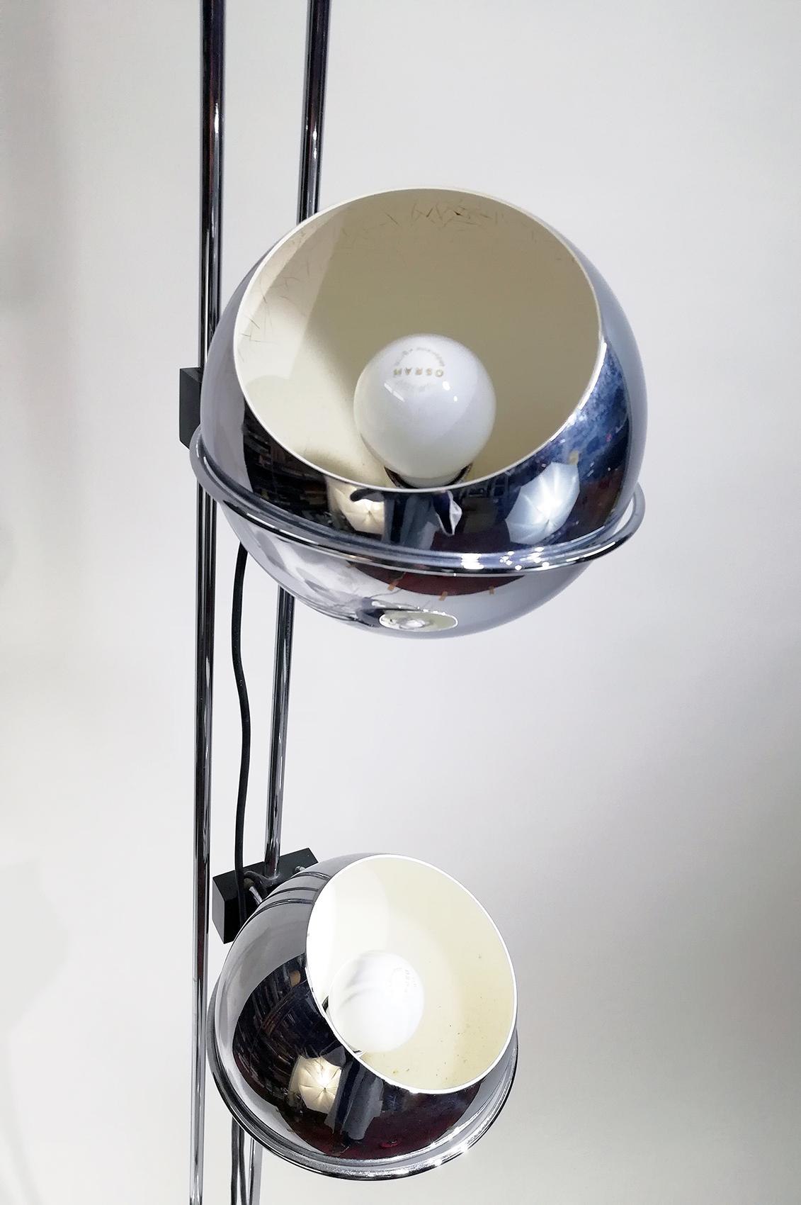 “Goffredo Reggiani” Eyeball Triple Light Floor Lamp, circa 1970 For Sale 1