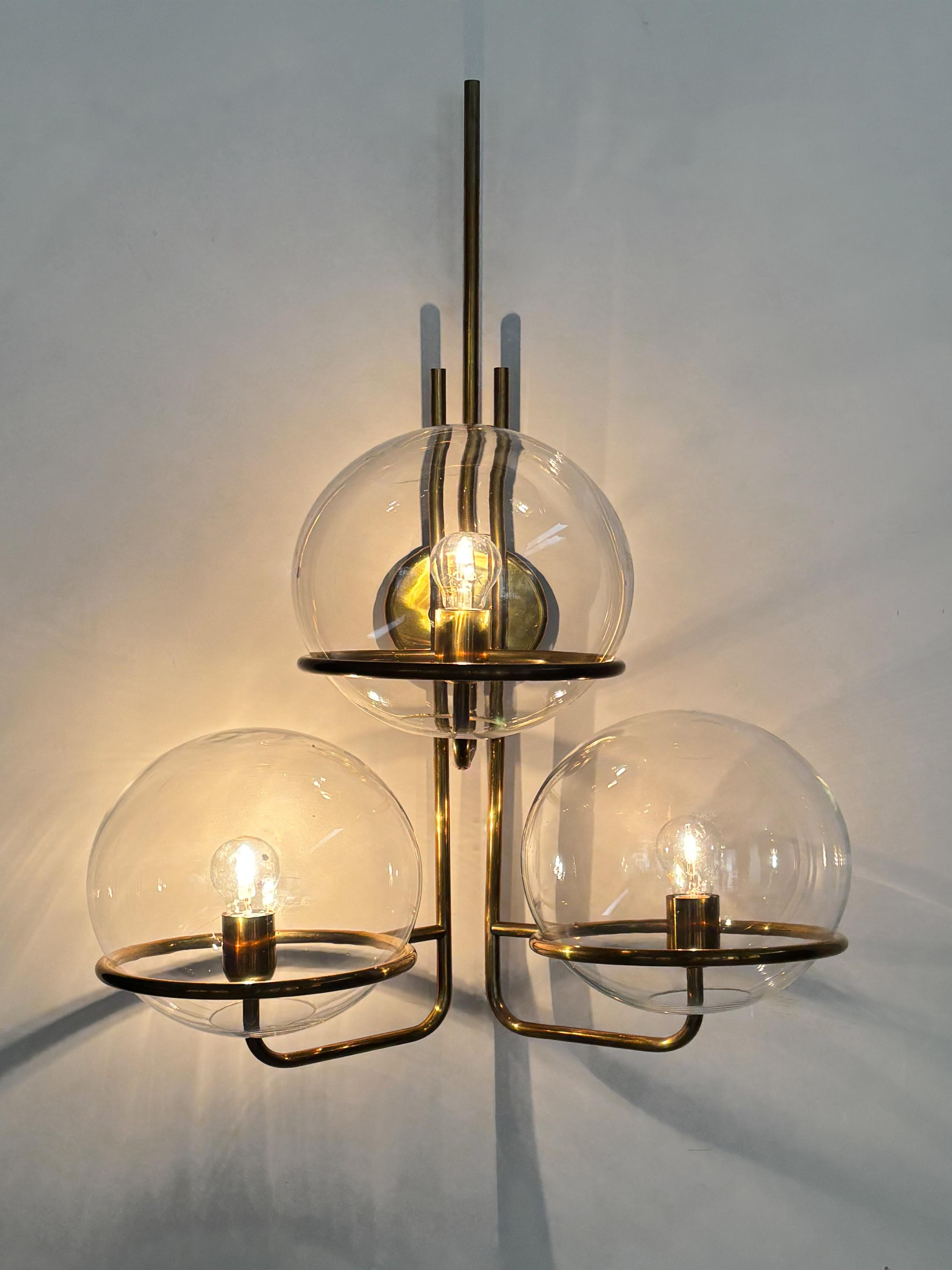 Mid-Century Modern Goffredo Reggiani Italian Brass Glass Large Wall Lights Sconces, 1970s For Sale