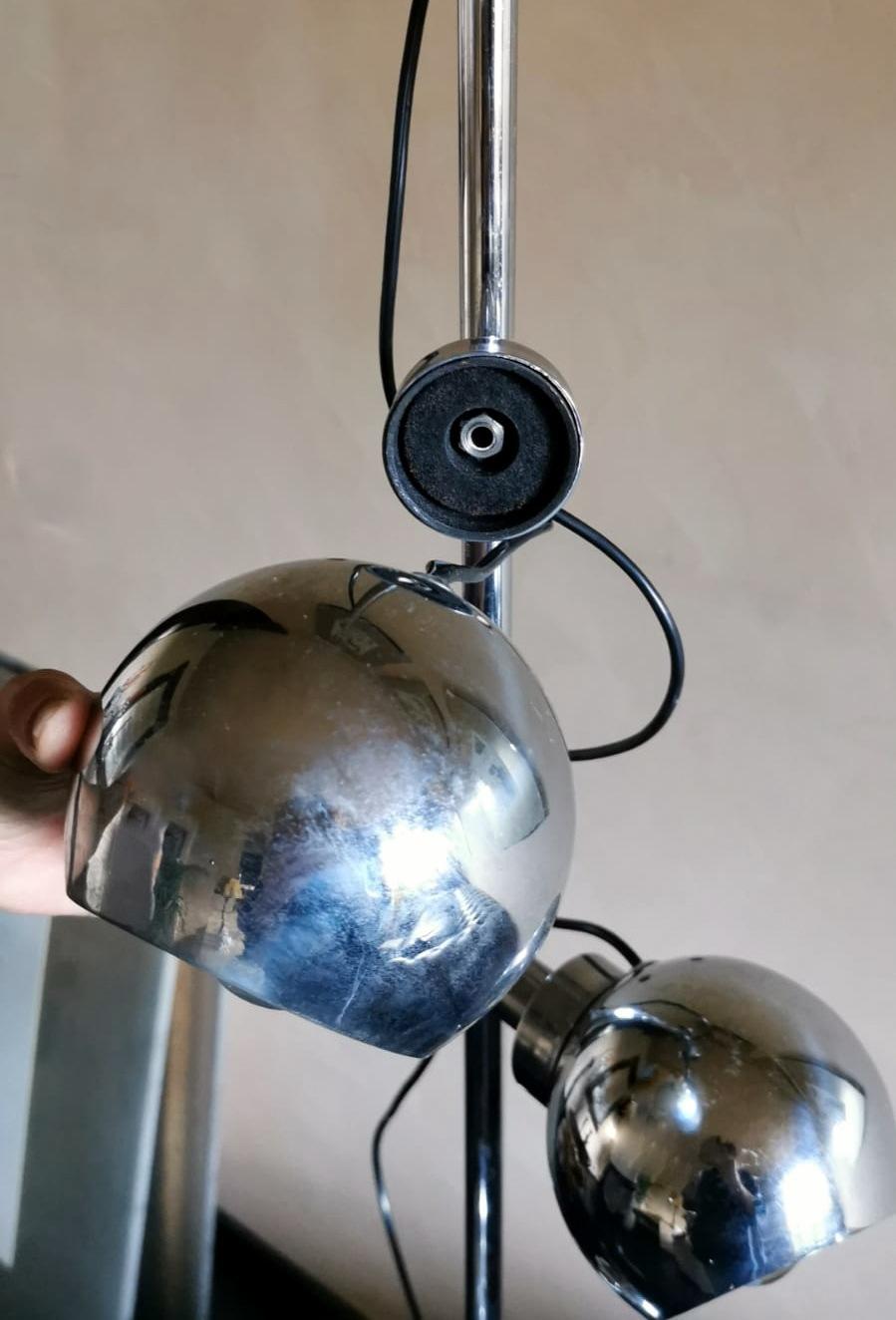 Goffredo Reggiani Italian Designer Floor Lamp Space Age Style in Chromed Metal For Sale 5
