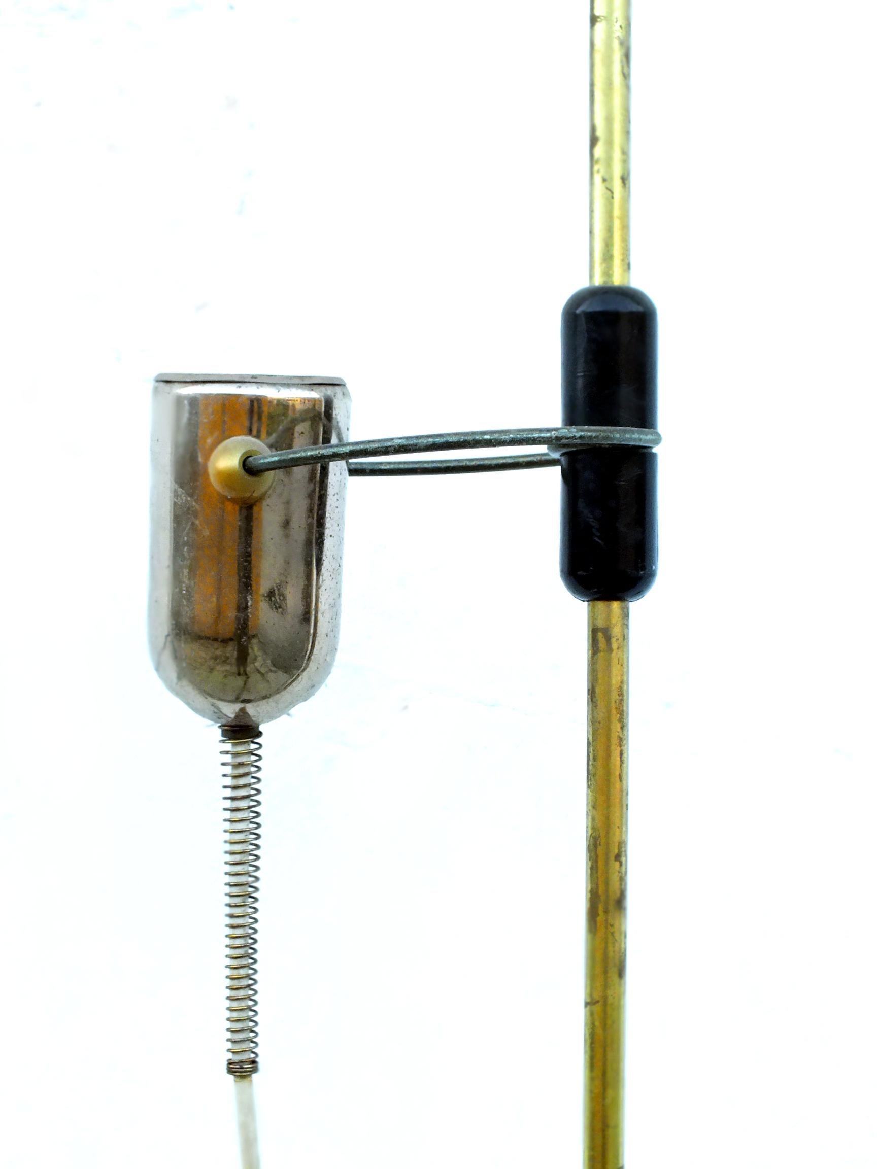 Ère spatiale Lampadaire Francesco Fois de Goffredo Reggiani, Italie, années74, design vintage en vente