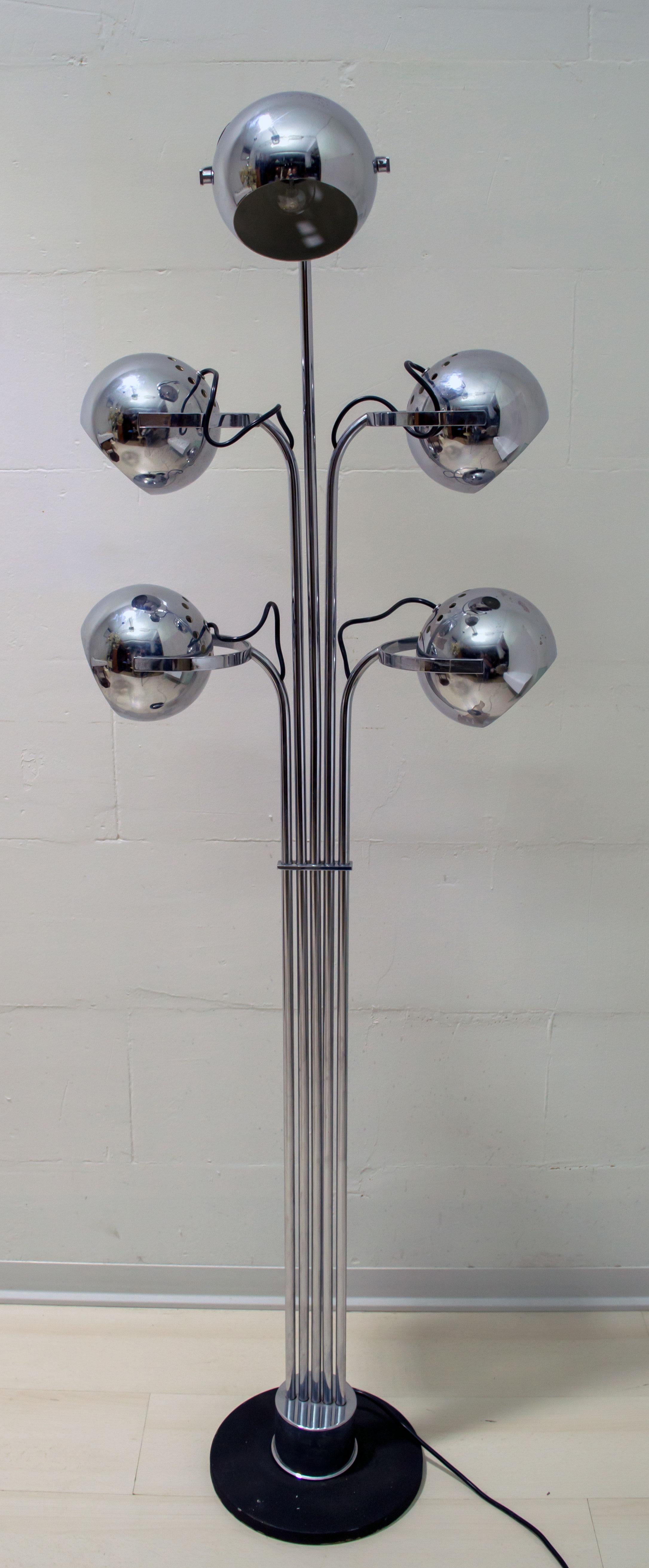 Goffredo Reggiani Mid-Century Modern Italian 5 Lights Chrome Floor Lamp, 1970s 2