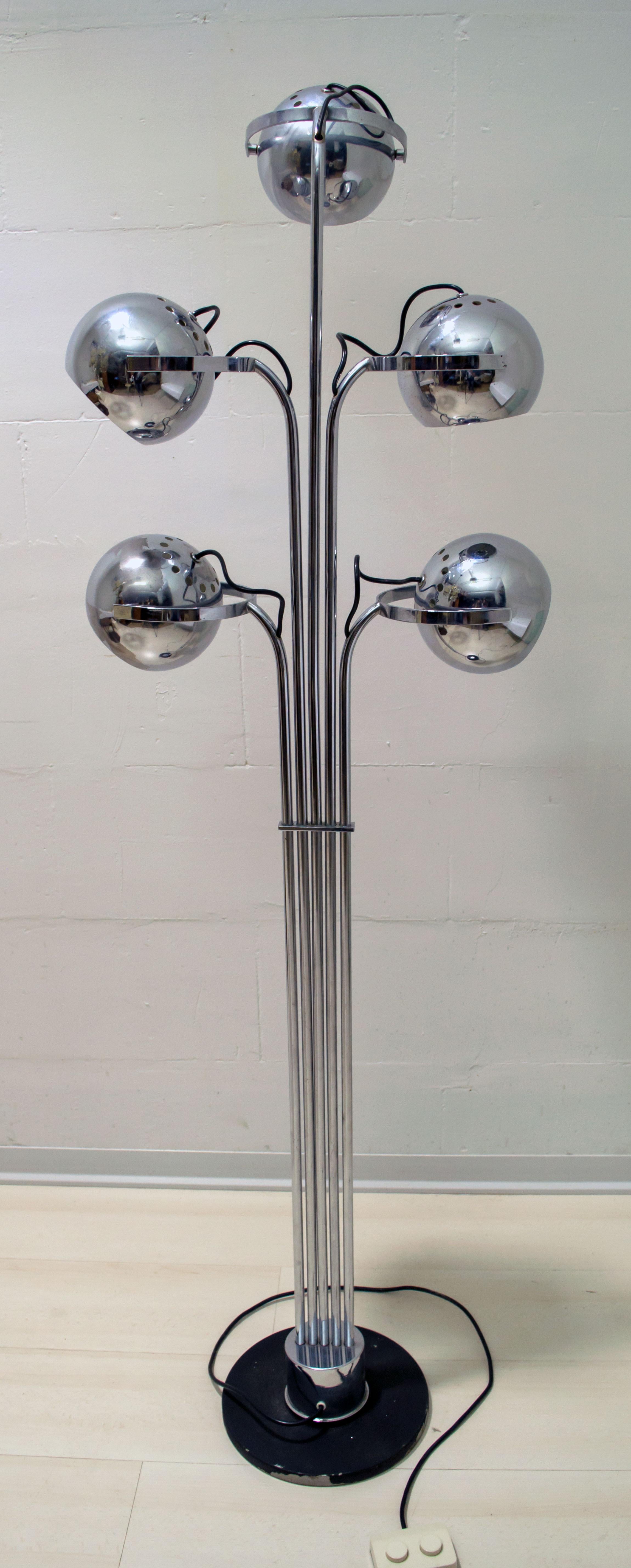 Goffredo Reggiani Mid-Century Modern Italian 5 Lights Chrome Floor Lamp, 1970s 3