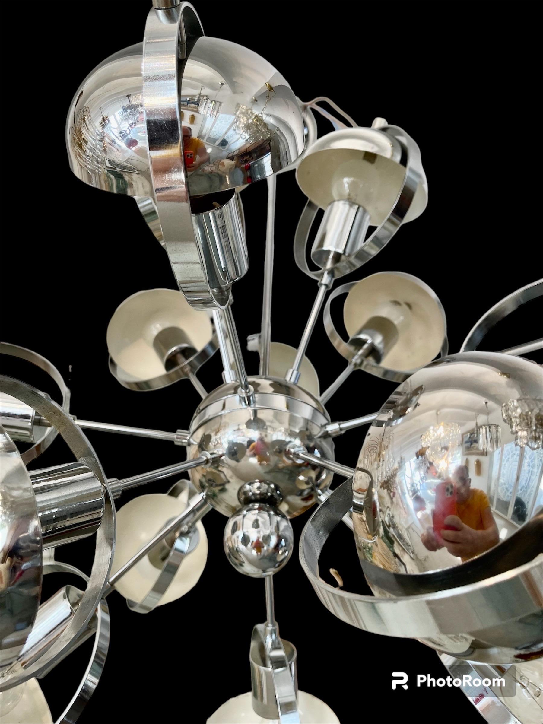 Italian Goffredo Reggiani Orbit Chrome Chandelier with 15 bulbs , Italy 1960s For Sale