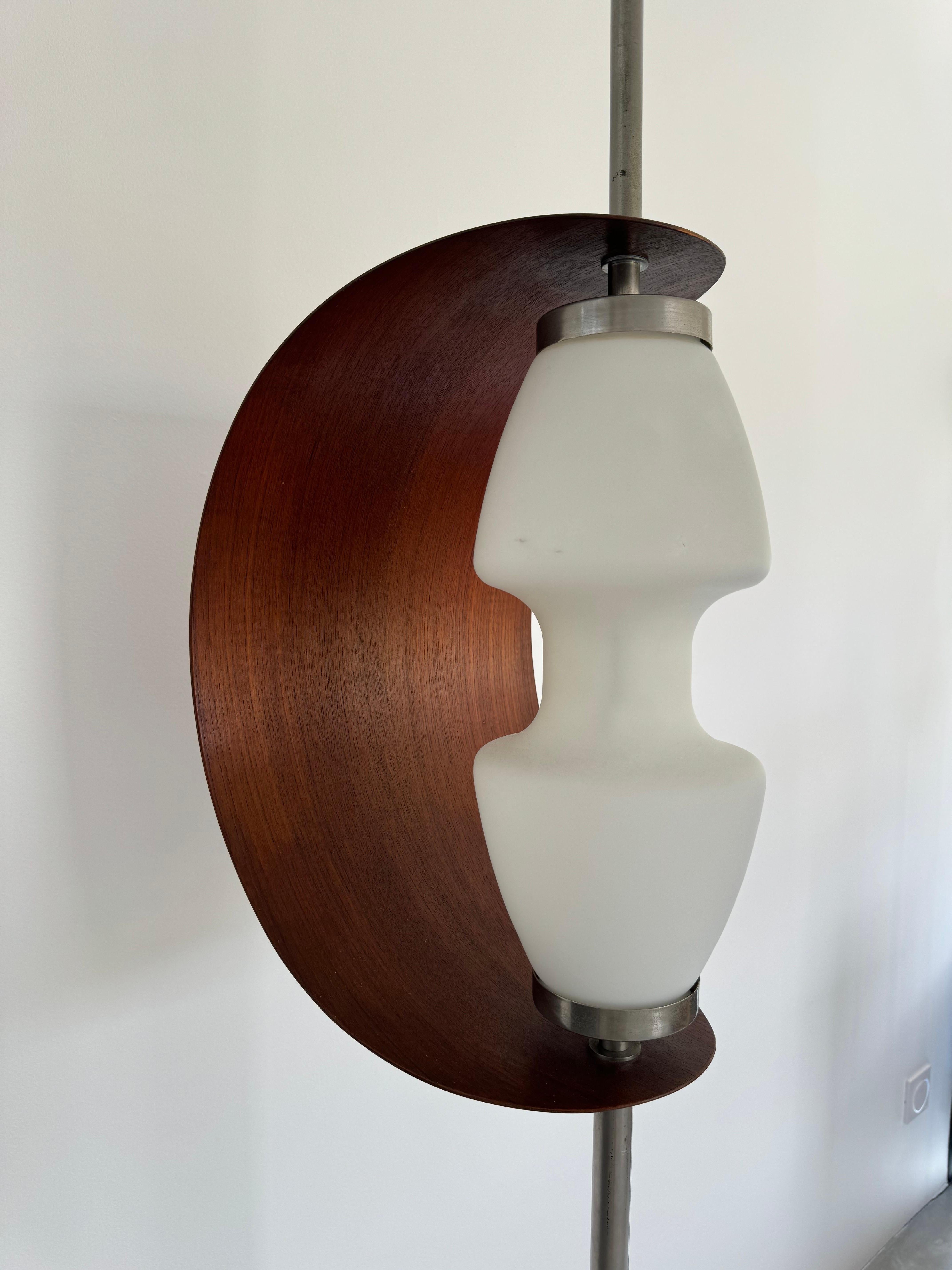 Lampada da terra di raro design di Goffredo Reggiani, base in marmo e teak. Italia, anni '50 circa in vendita 6