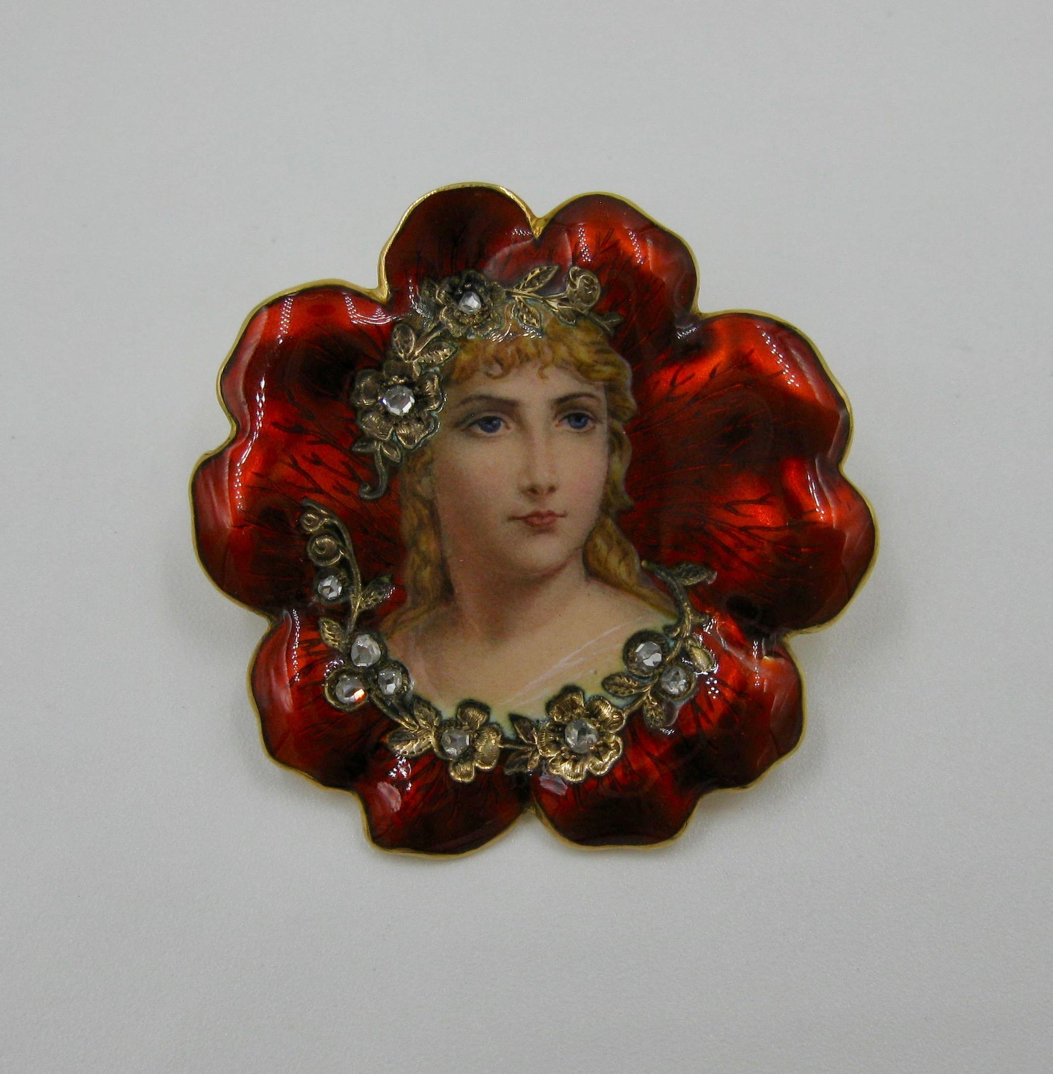 Broche jeune fille en émail suisse Art nouveau 18 carats avec diamants et incrustation en forme de fleur État moyen - En vente à New York, NY