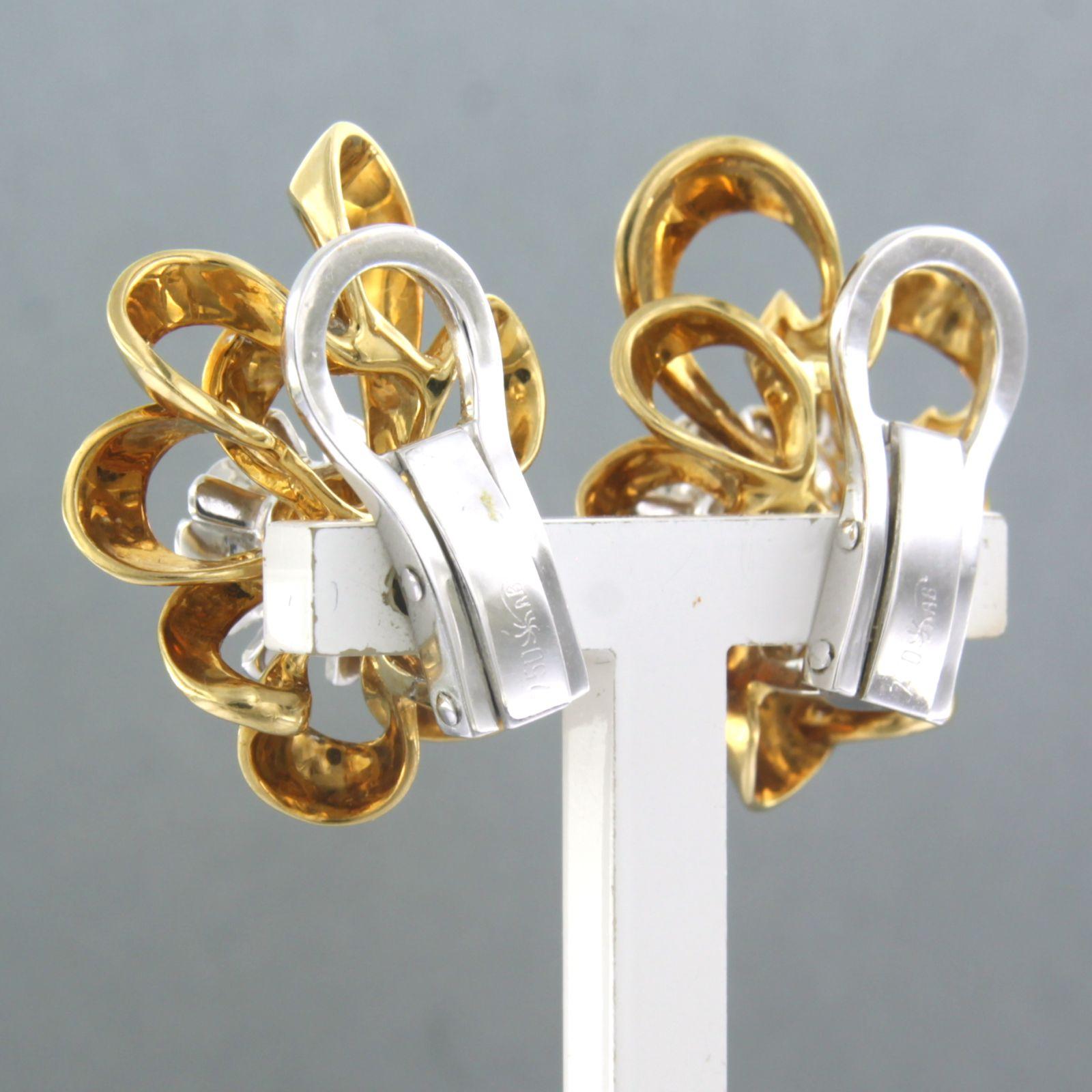 Women's Golbaur - Earrings with brilliant cut diamonds up to 0.30ct 18k bicolour gold For Sale