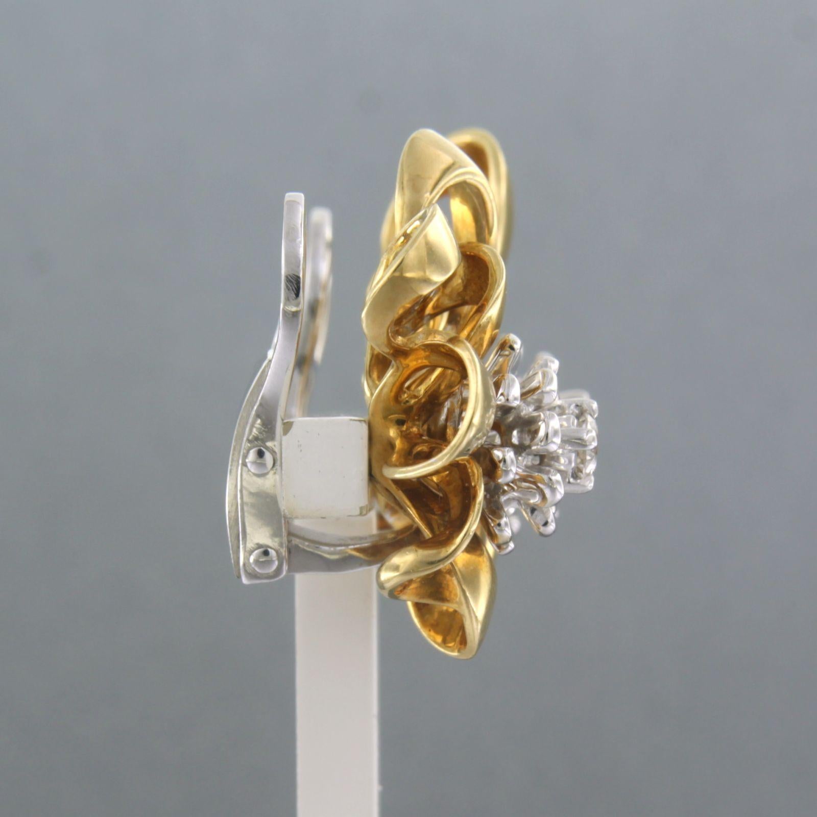 Golbaur - Earrings with brilliant cut diamonds up to 0.30ct 18k bicolour gold For Sale 1