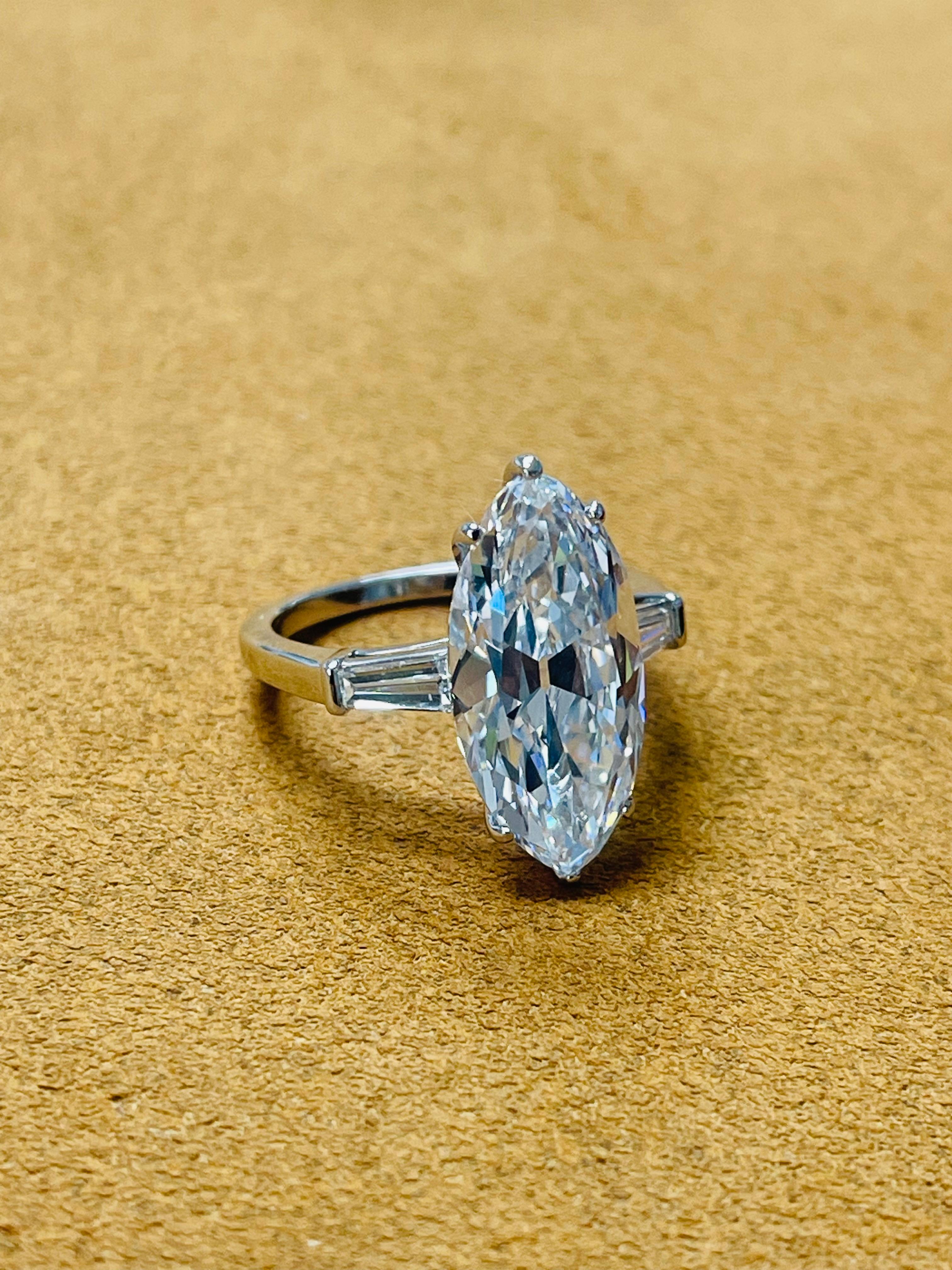 Bague Golconda Type 11A avec diamant marquise de taille ancienne en platine, de Bulgari. GIA Excellent état à New York, NY