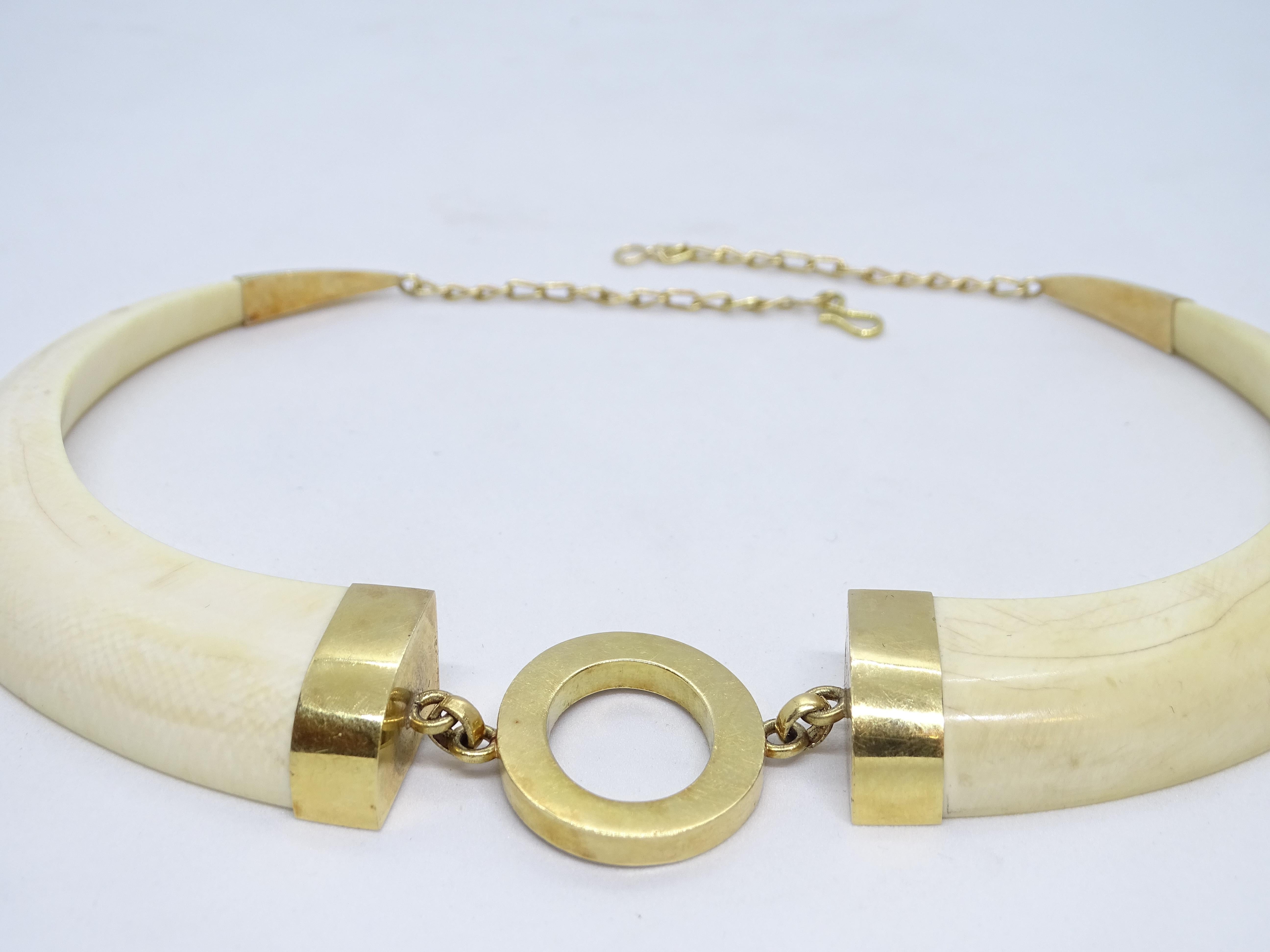 Gold 18 kt und Knochen Französisch  Halskette mit Halsband  im Angebot 7